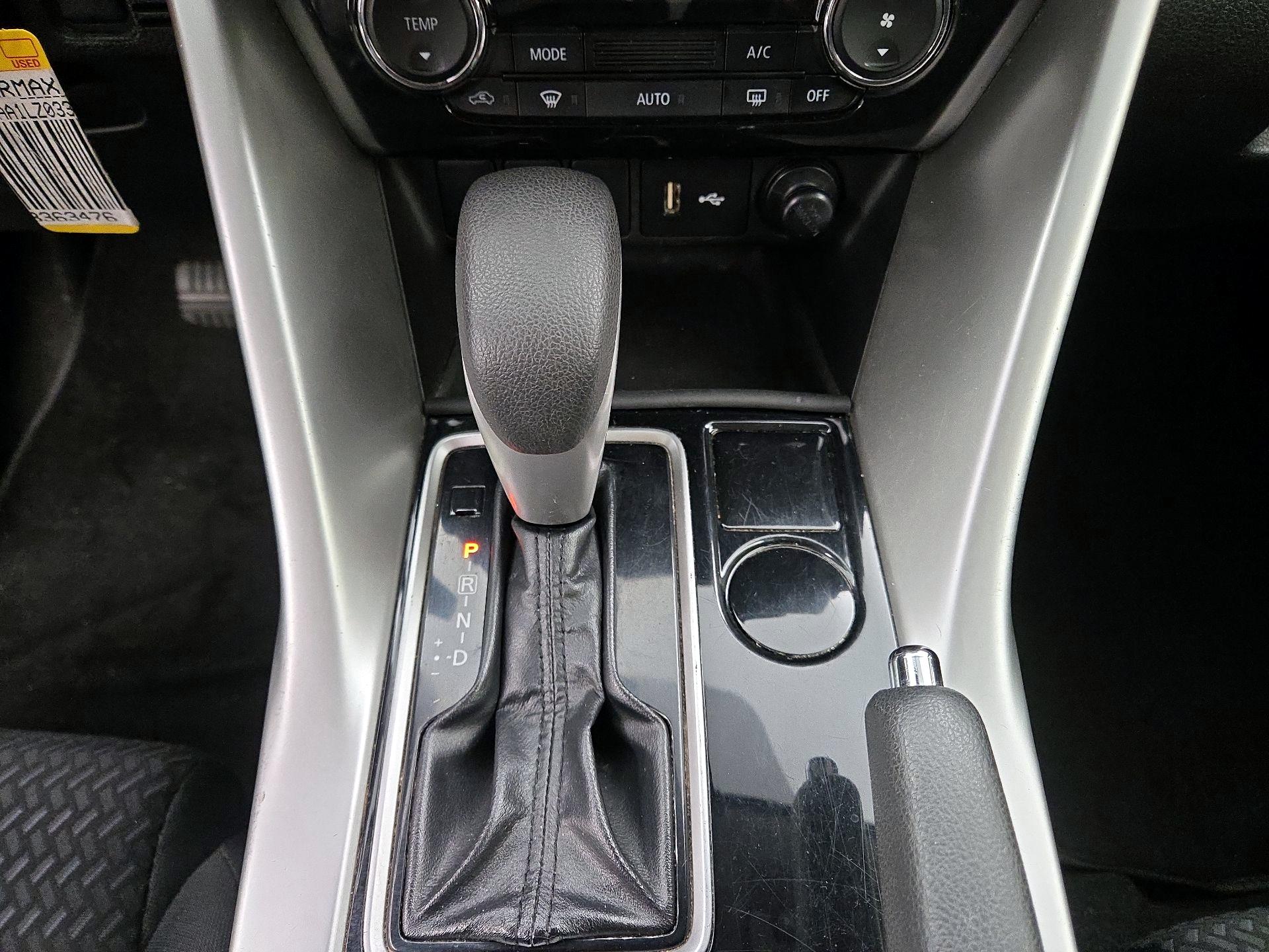 Thumbnail: 2020 Mitsubishi Eclipse Cross - 17