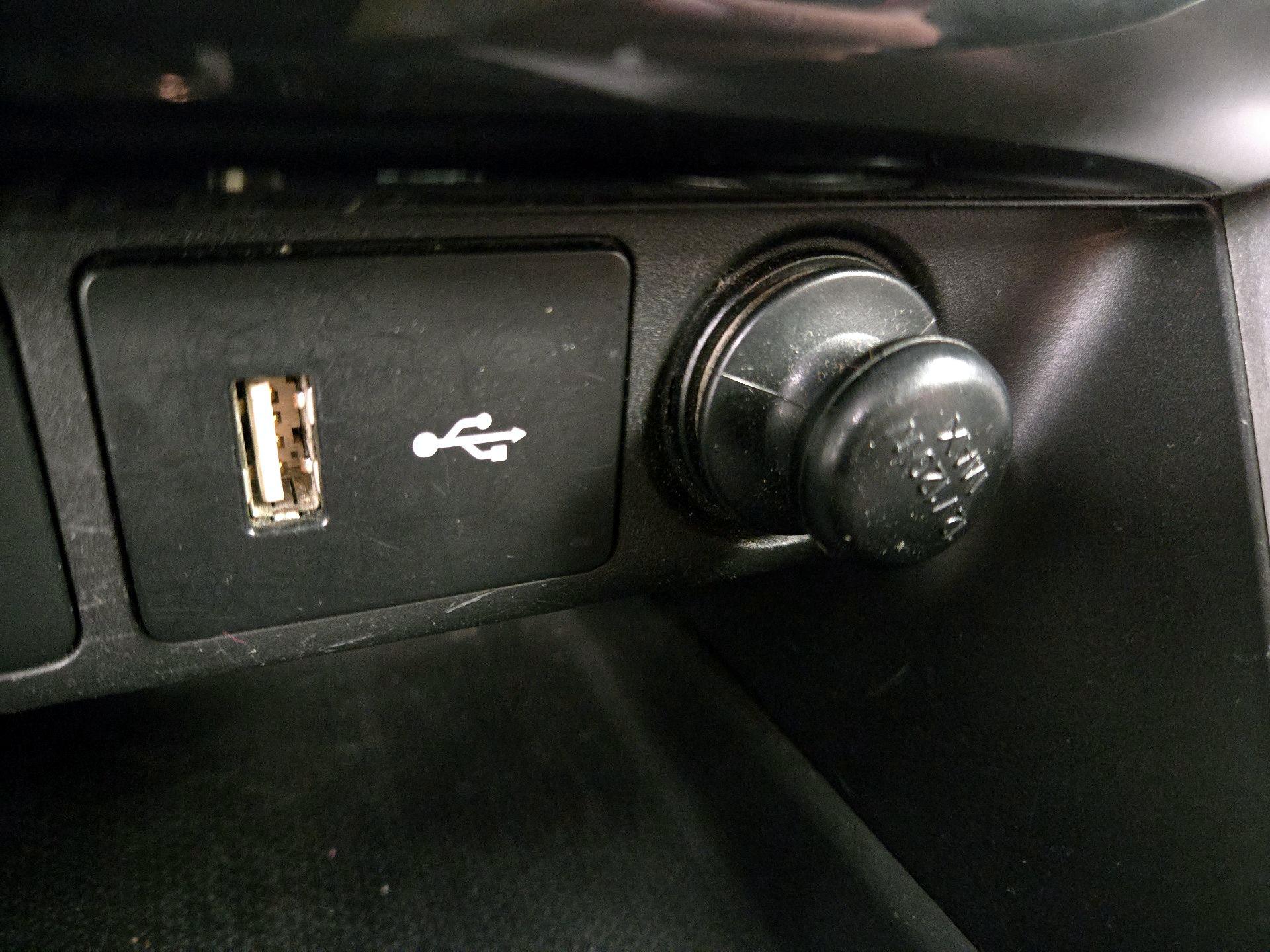 Thumbnail: 2020 Mitsubishi Eclipse Cross - 18