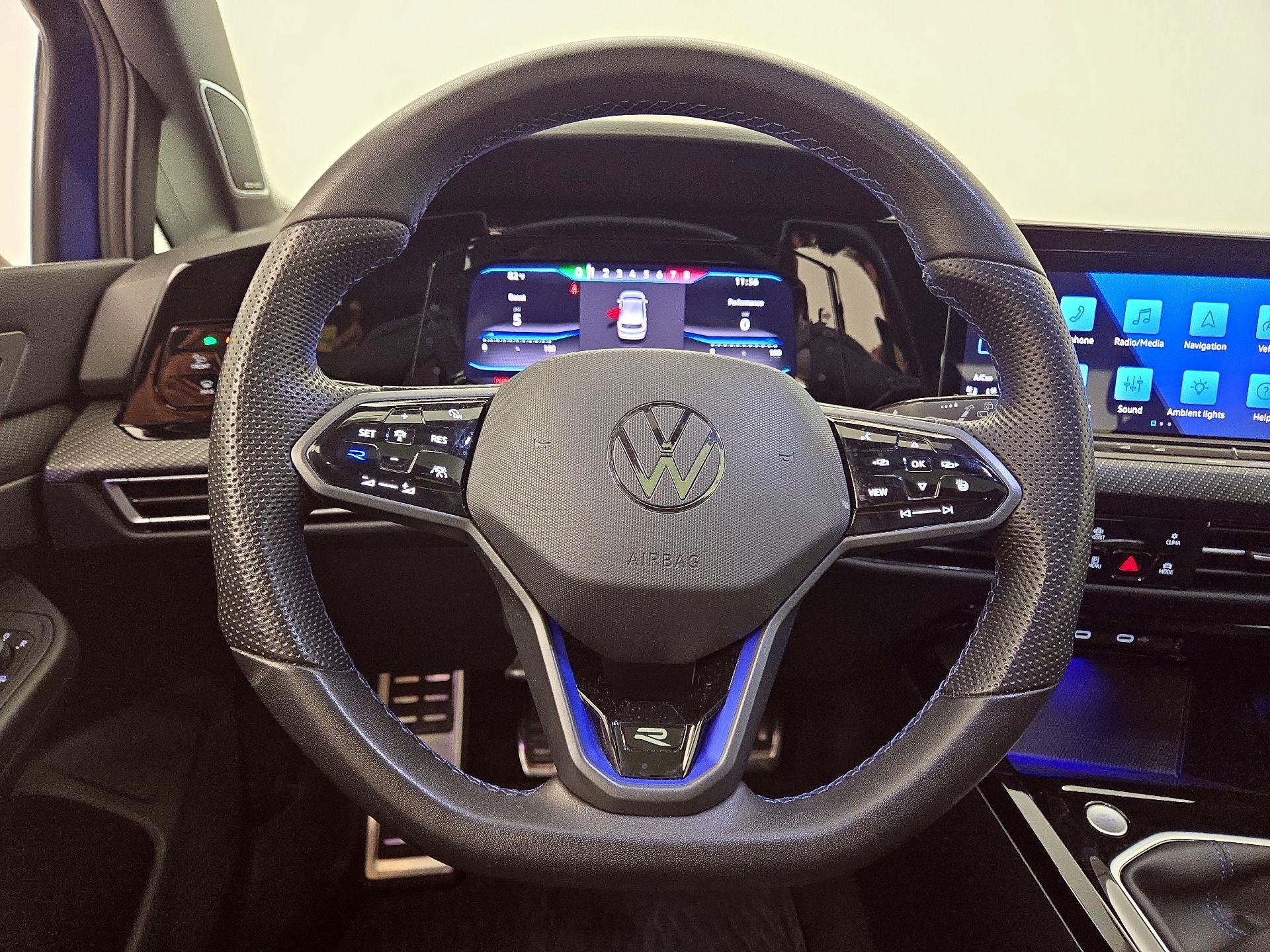 Thumbnail: 2024 Volkswagen Golf - 10