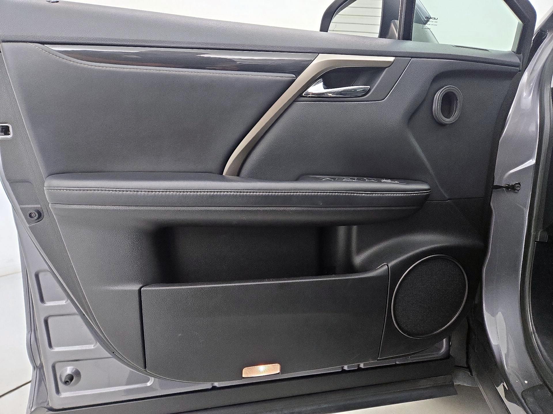 Thumbnail: 2018 Lexus RX - 12