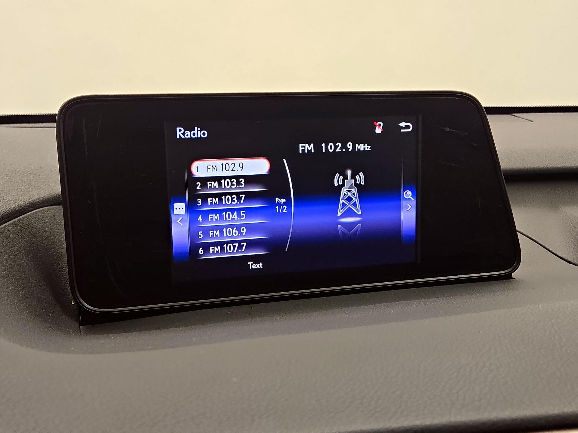 Thumbnail: 2018 Lexus RX - 15