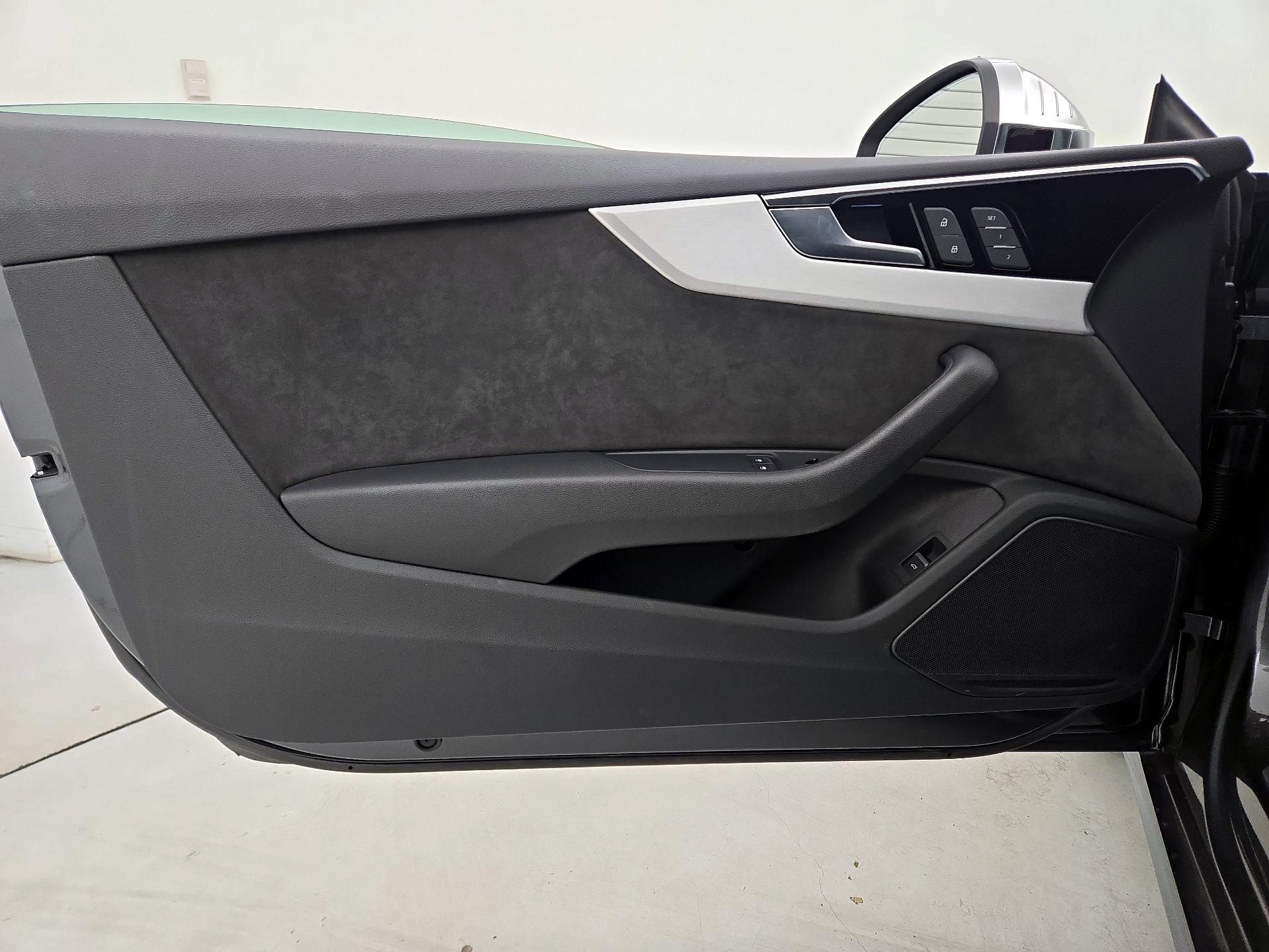 Thumbnail: 2021 Audi S5 - 12