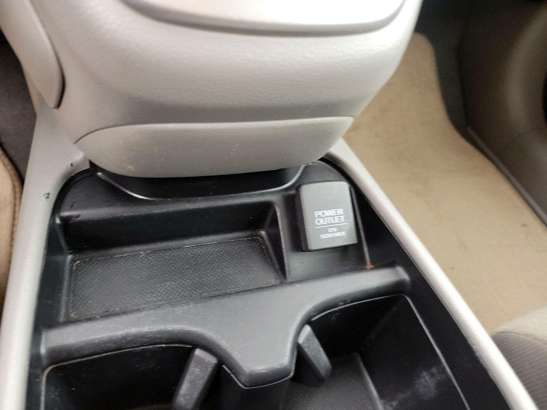 Thumbnail: 2014 Honda CR-V - 18