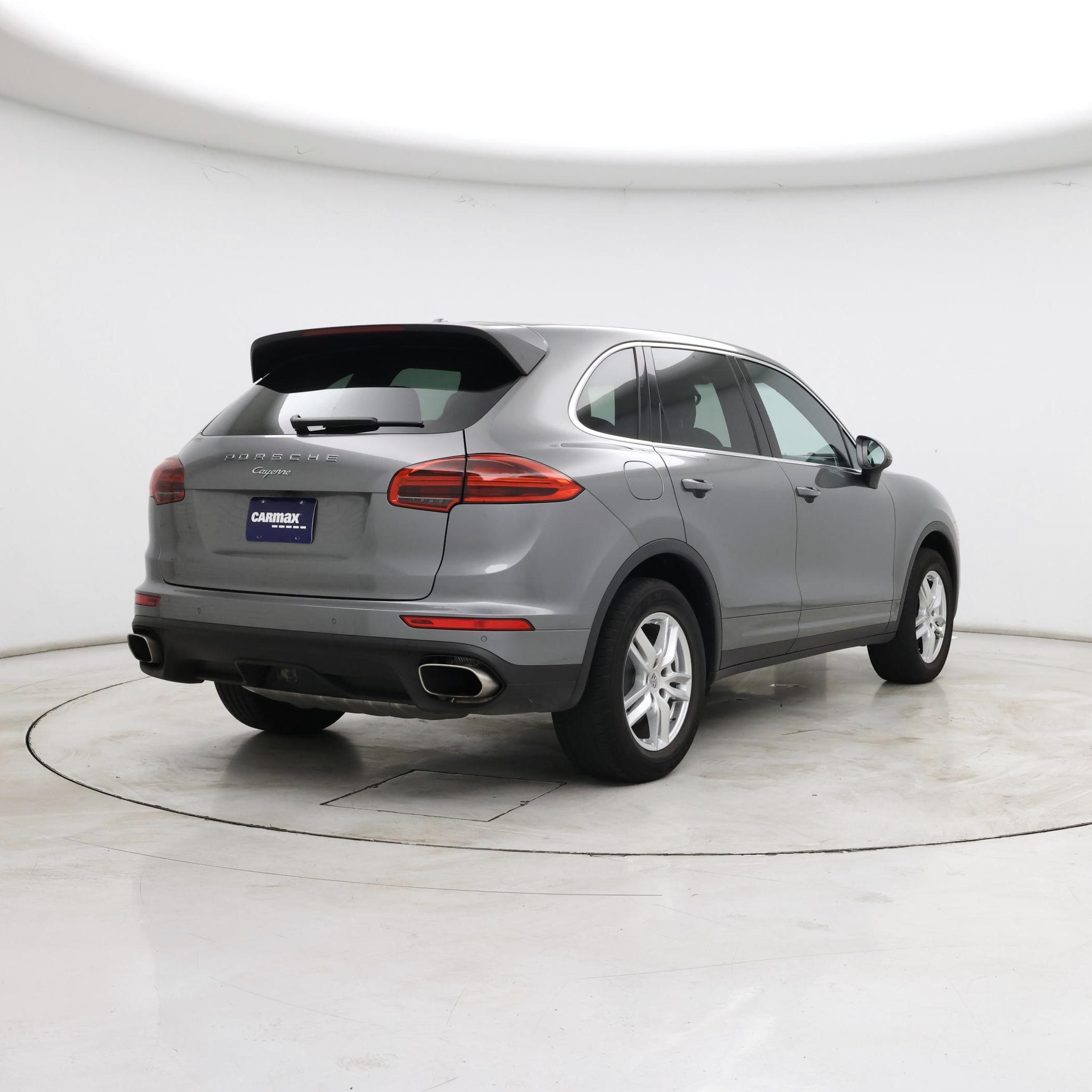 Thumbnail: 2016 Porsche Cayenne - 8
