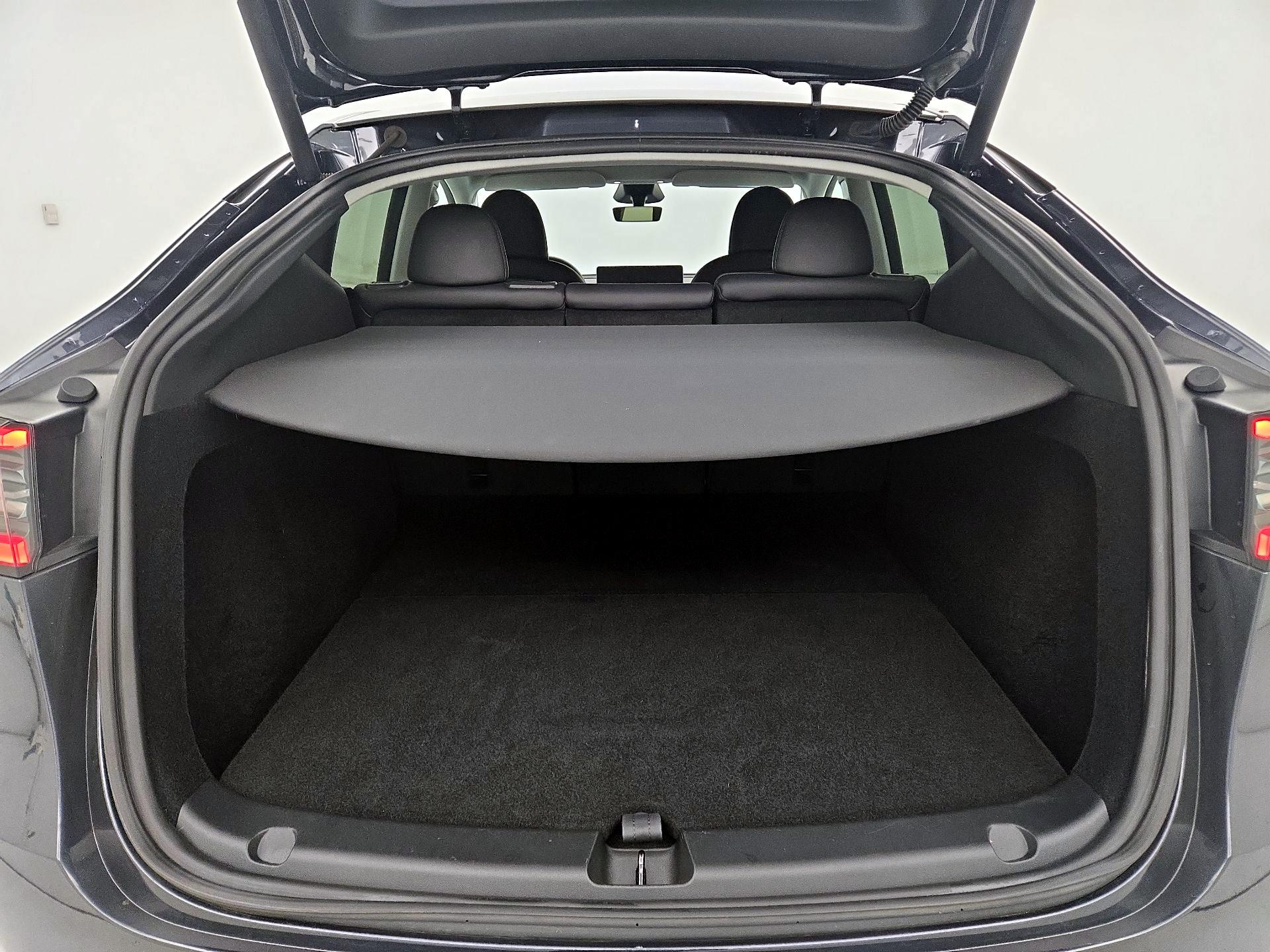 Thumbnail: 2024 Tesla Model Y - 20