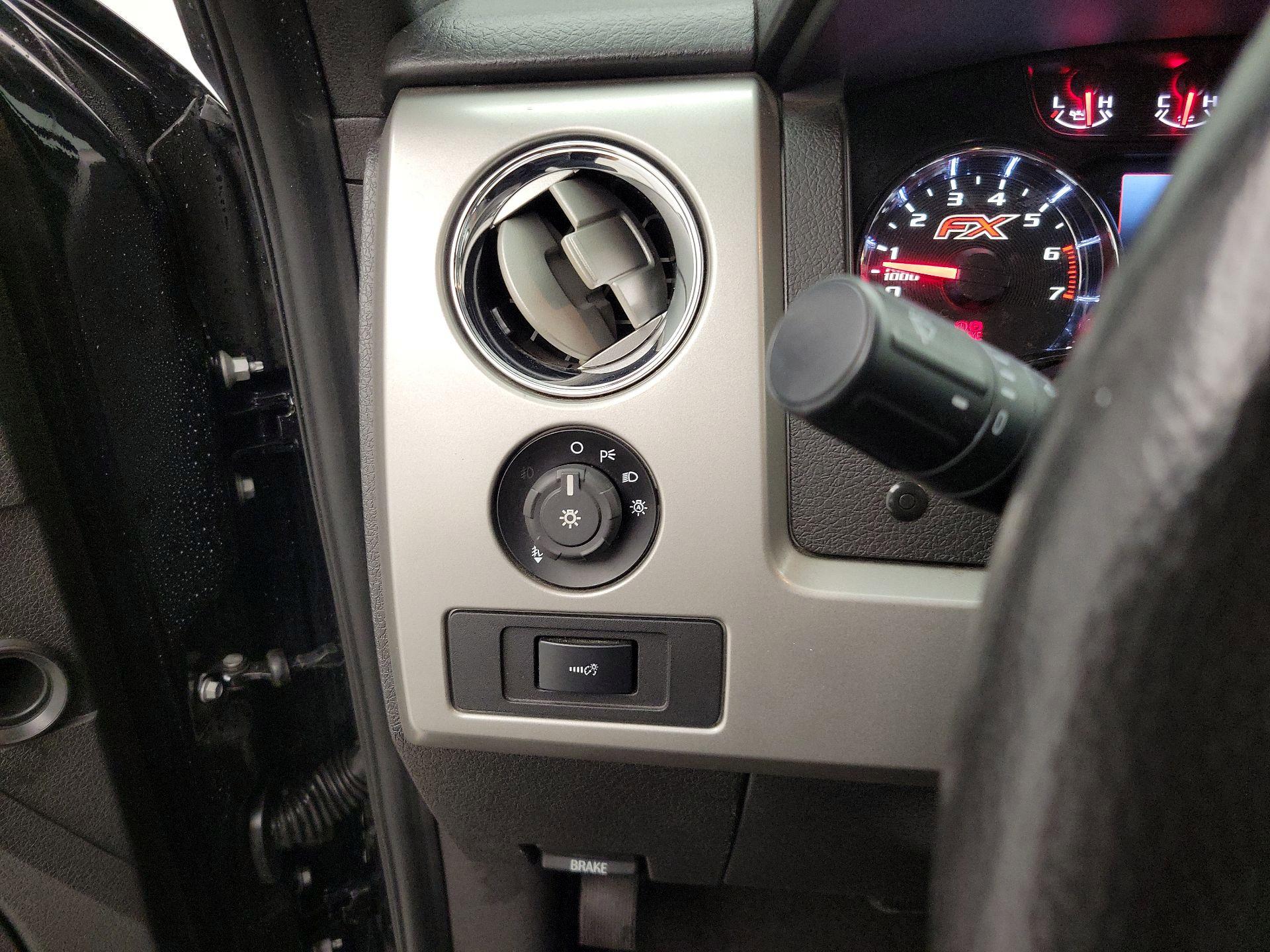 Thumbnail: 2014 Ford F-150 - 13