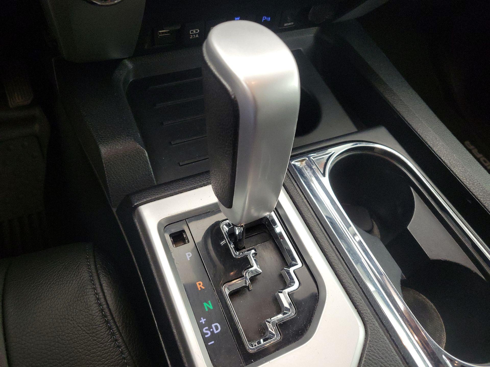 Thumbnail: 2020 Toyota Tundra - 18