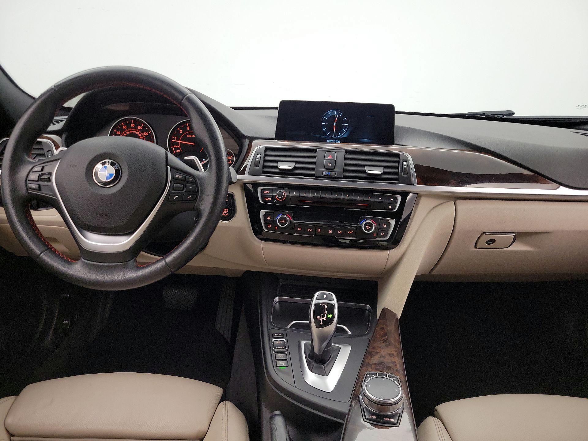 Thumbnail: 2017 BMW 3 Series - 9