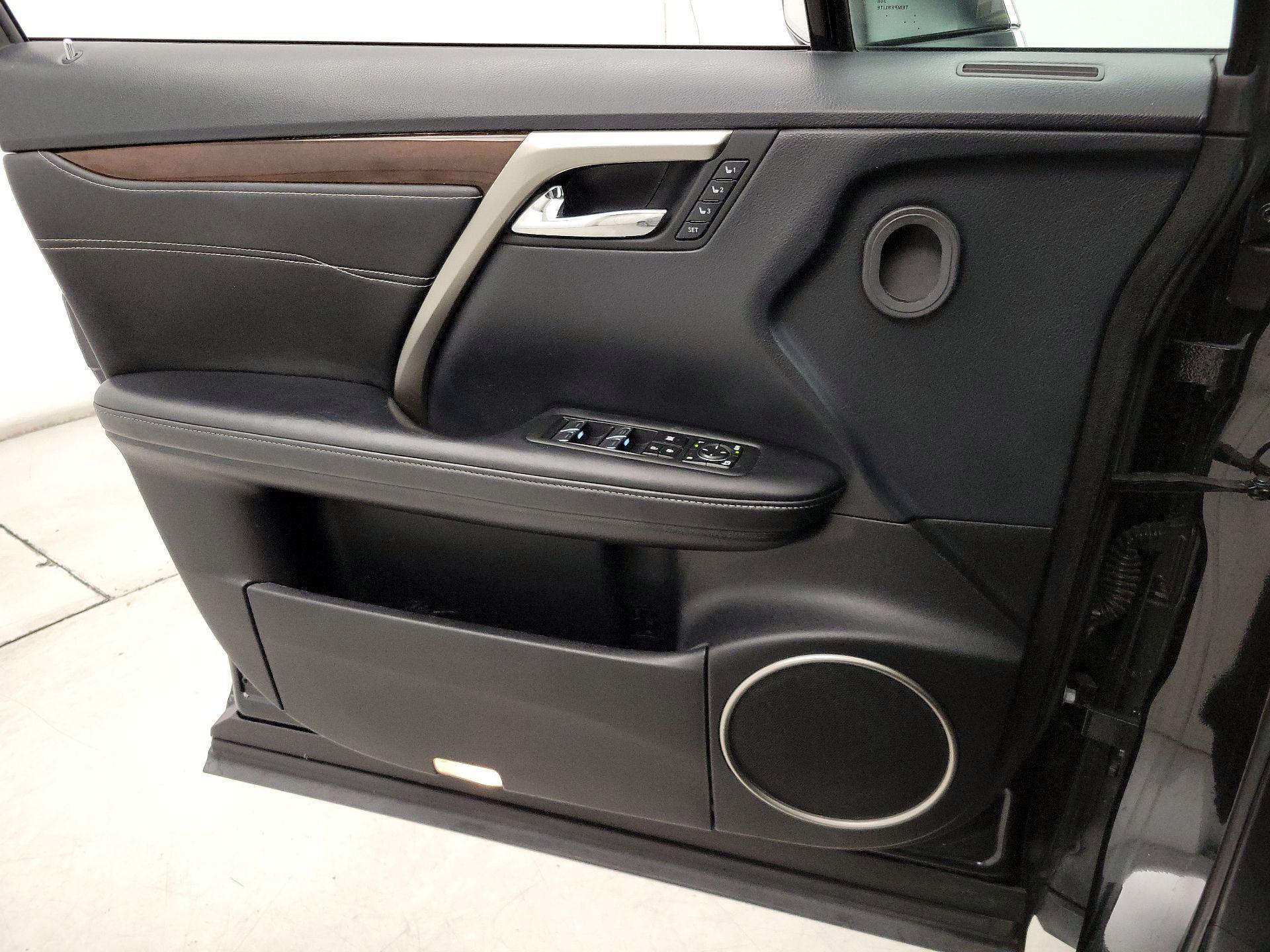 Thumbnail: 2019 Lexus RX - 12