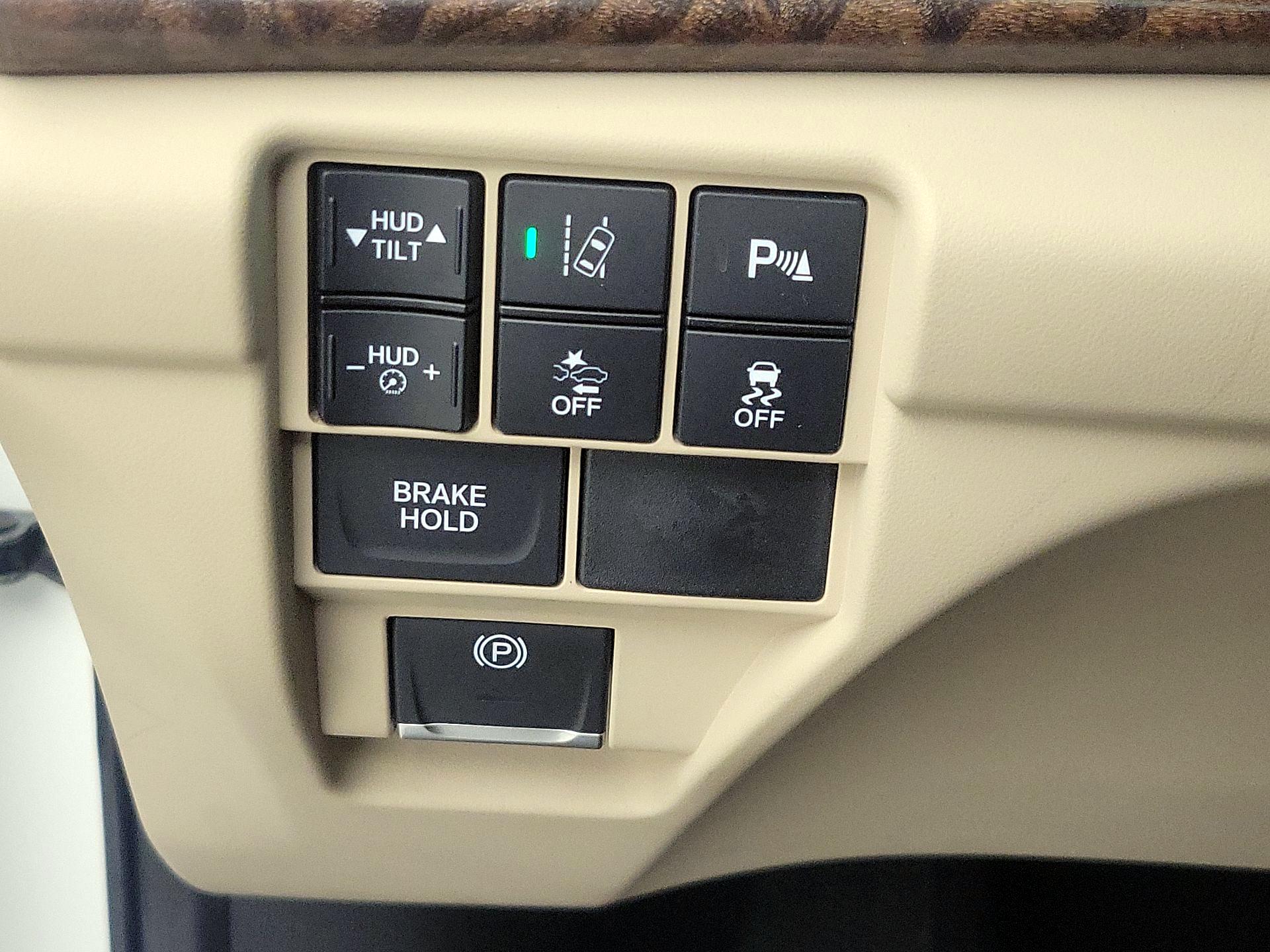 Thumbnail: 2019 Acura RDX - 13