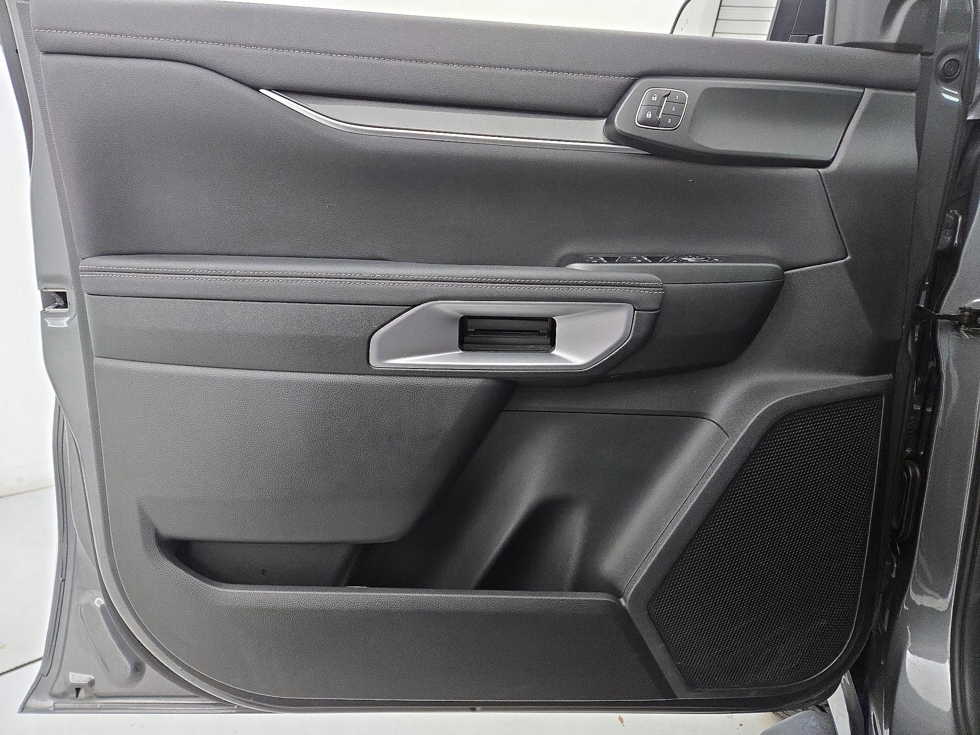 Thumbnail: 2025 Ford Ranger - 12