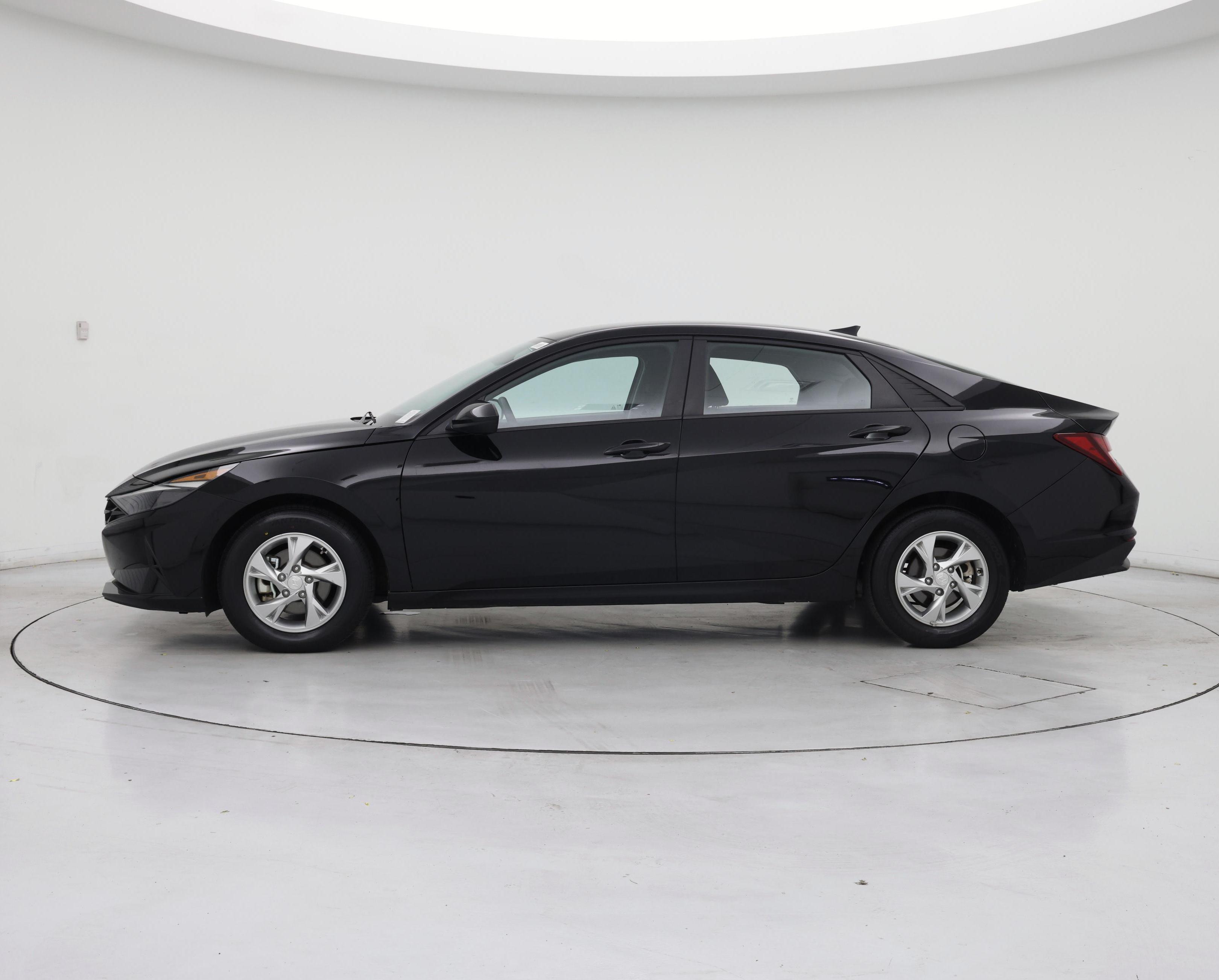 Thumbnail: 2023 Hyundai Elantra - 3