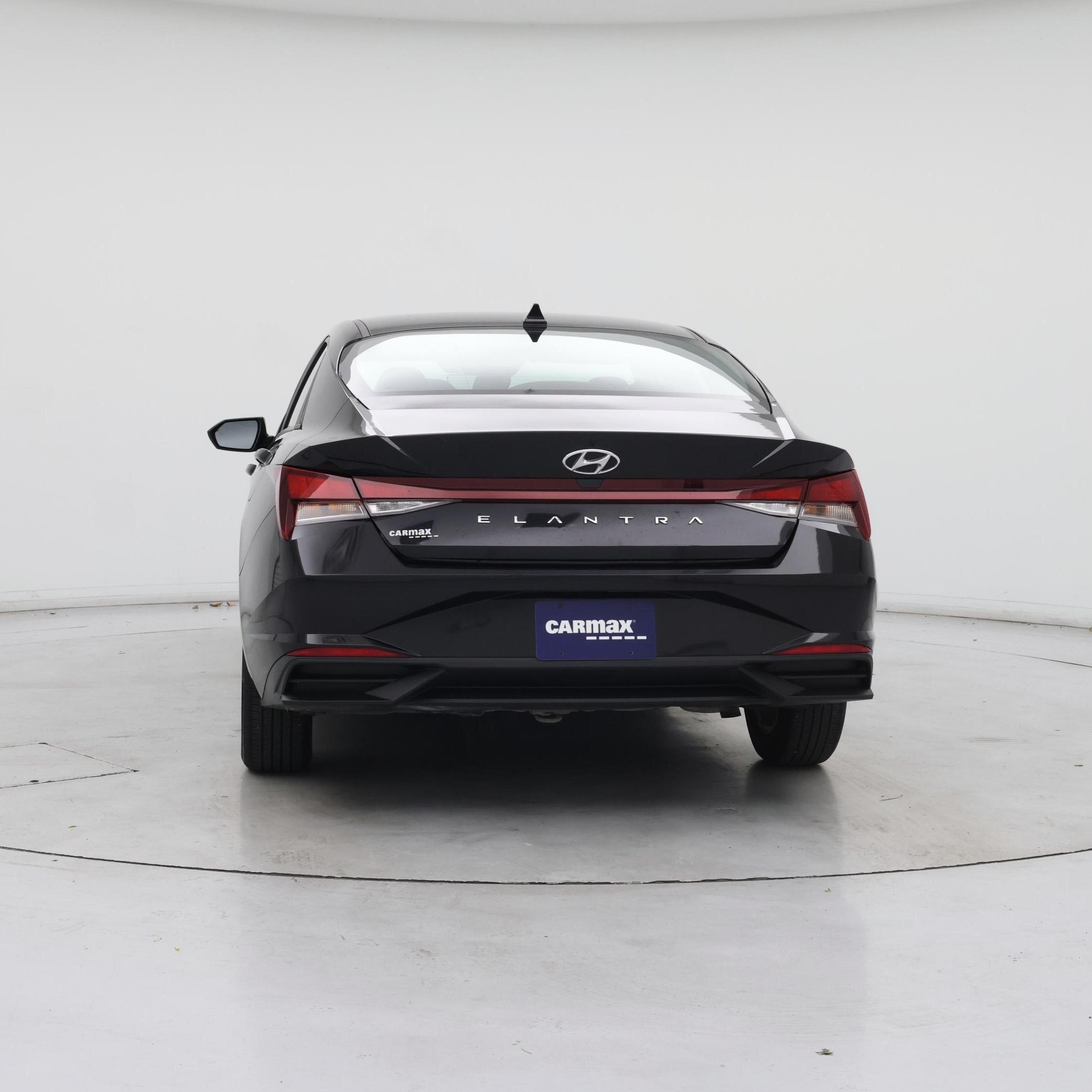 Thumbnail: 2023 Hyundai Elantra - 6