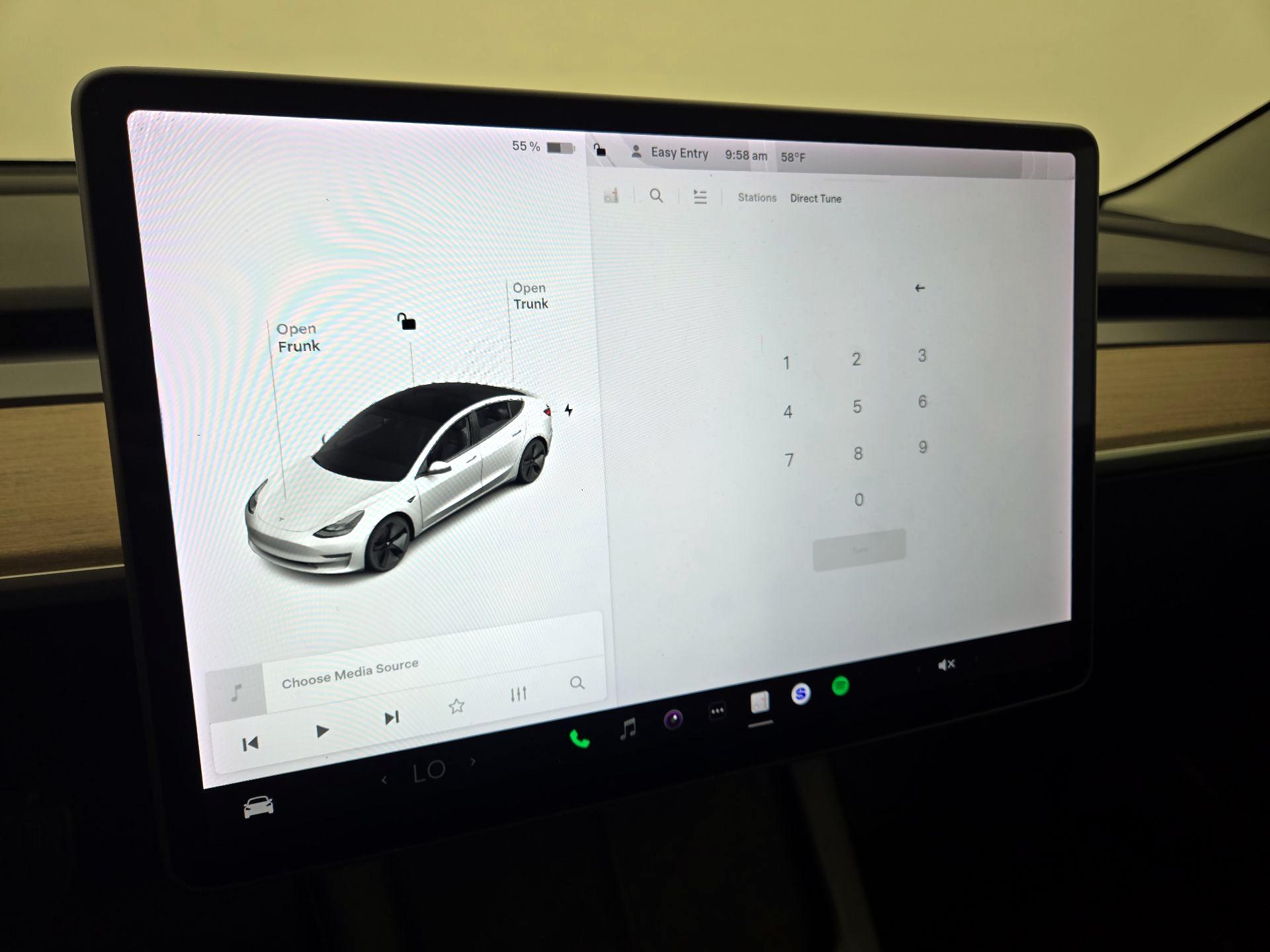 Thumbnail: 2021 Tesla Model 3 - 15