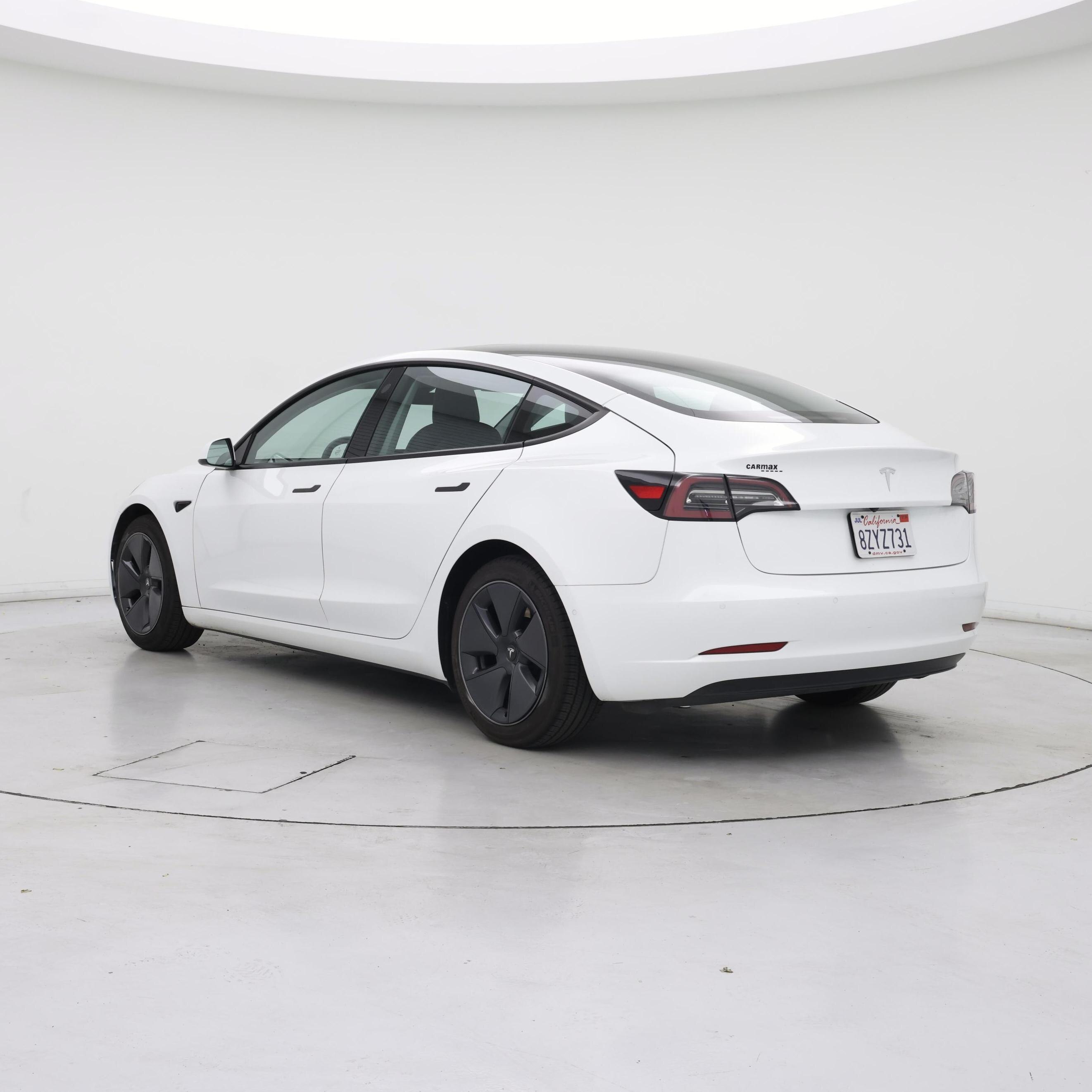 Thumbnail: 2021 Tesla Model 3 - 2