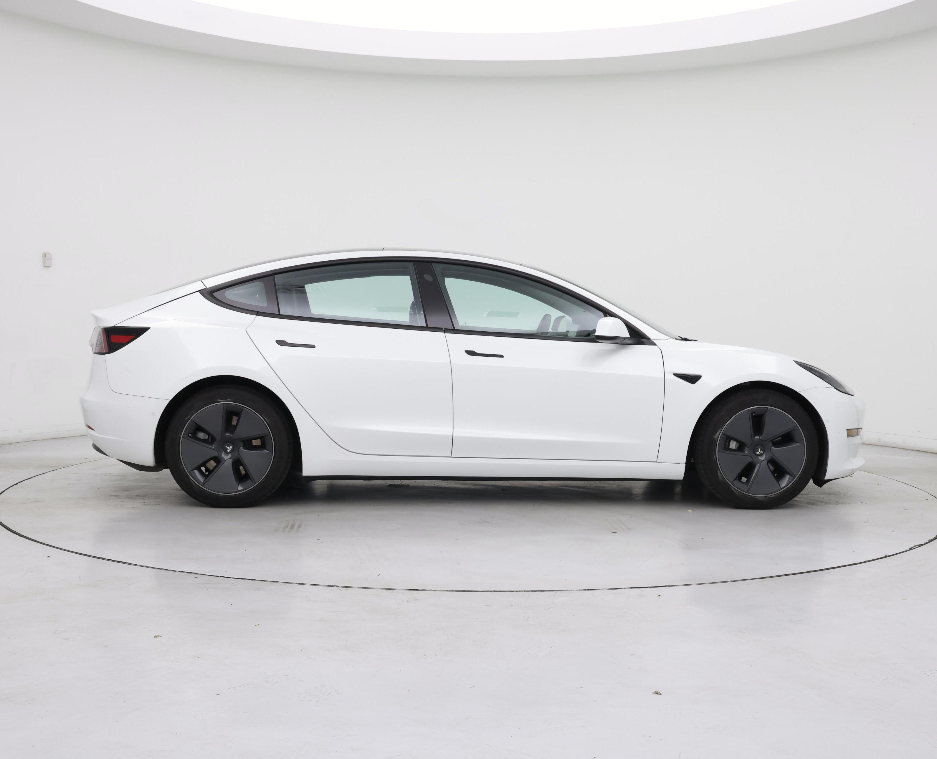 Thumbnail: 2021 Tesla Model 3 - 7