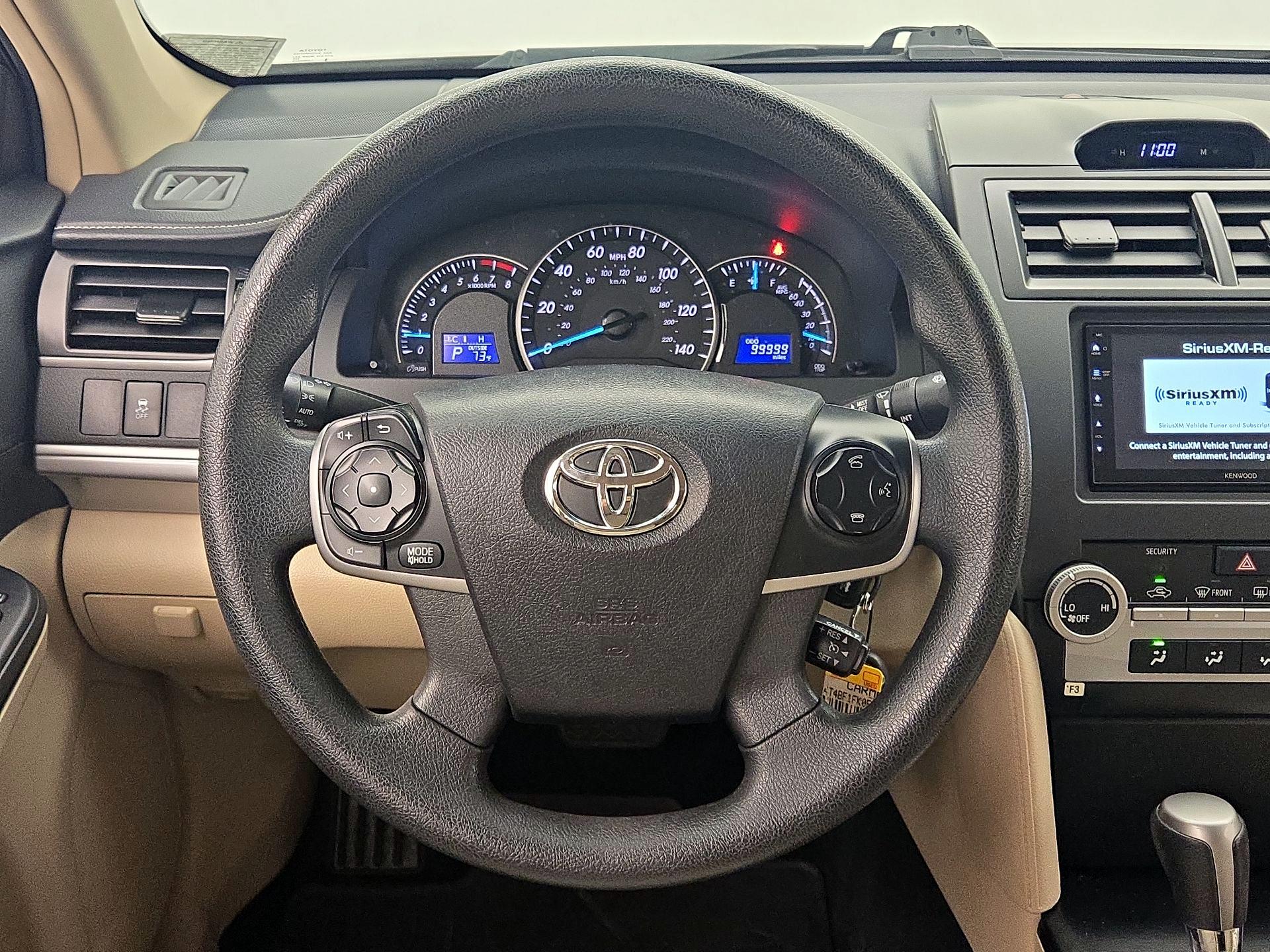 Thumbnail: 2014 Toyota Camry - 10