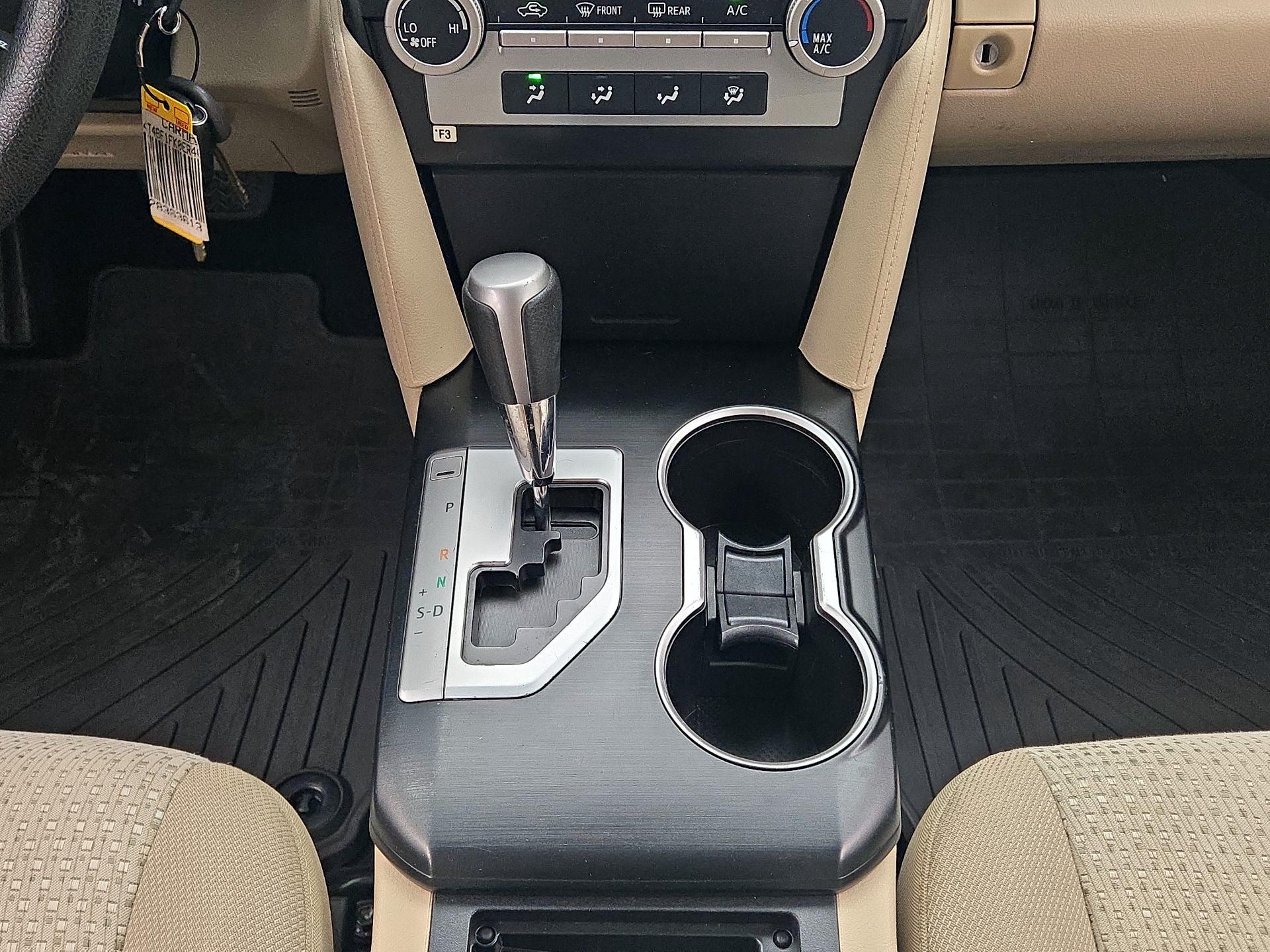 Thumbnail: 2014 Toyota Camry - 16