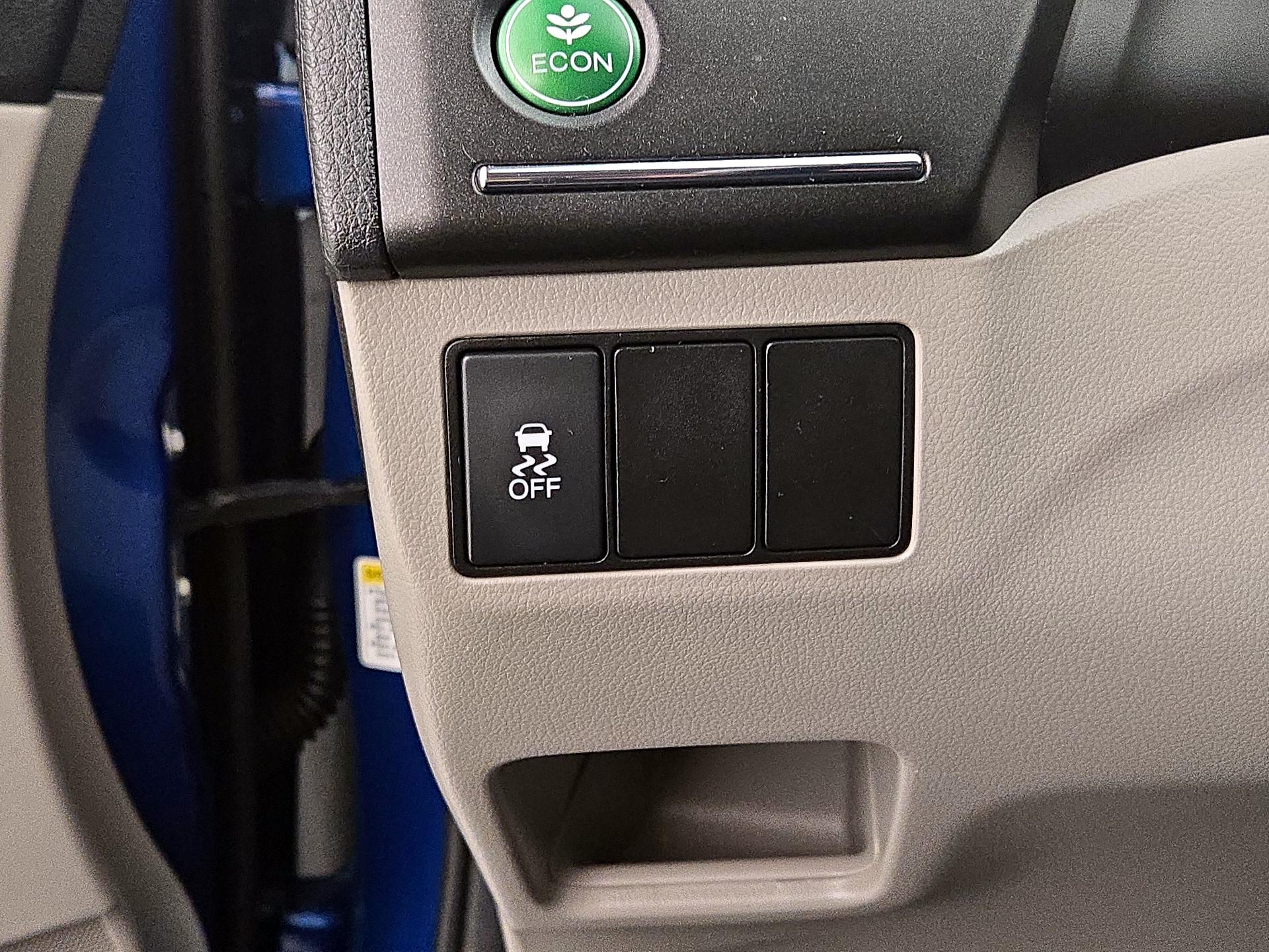 Thumbnail: 2015 Honda Civic - 13