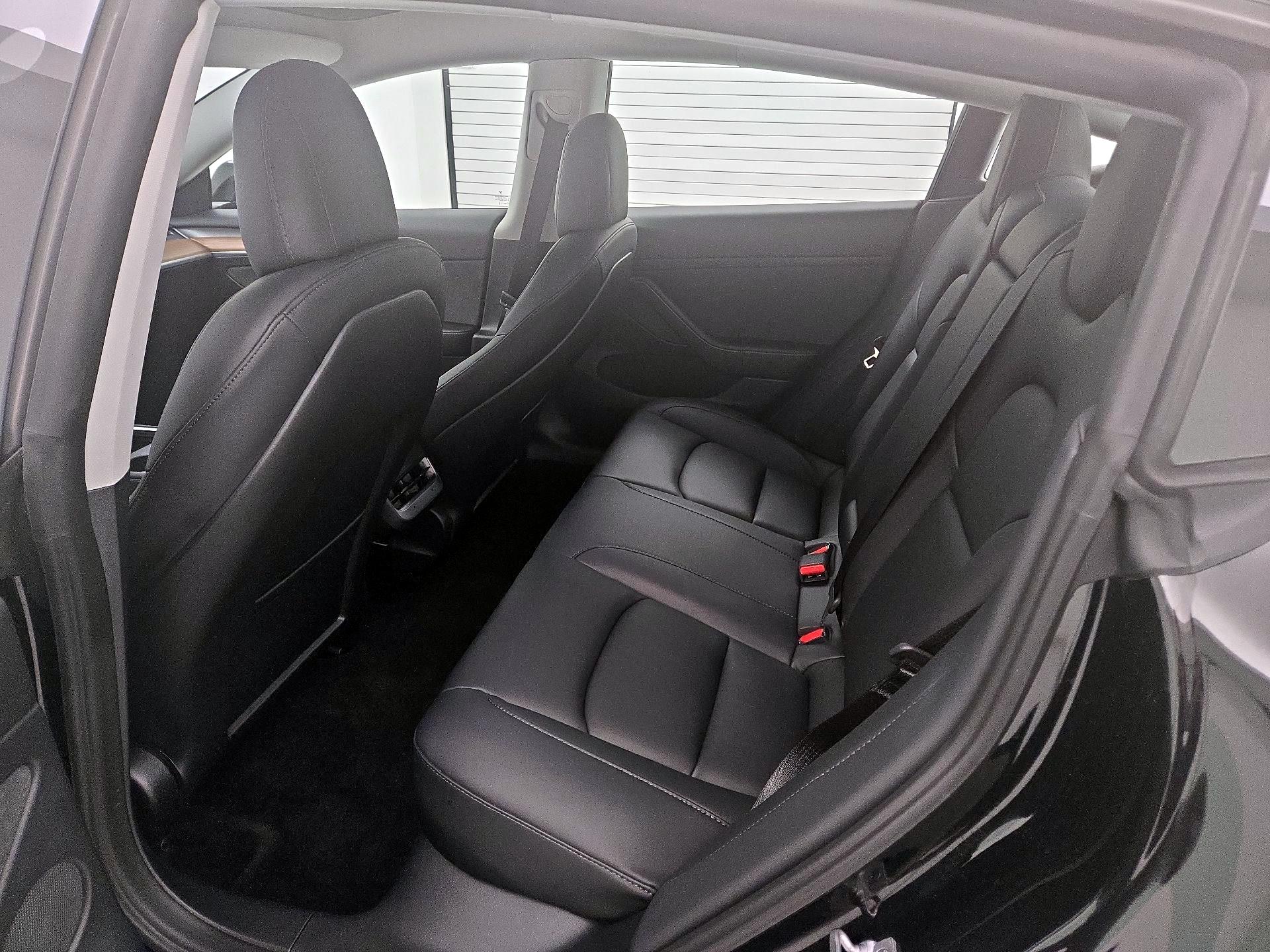 Thumbnail: 2023 Tesla Model 3 - 20