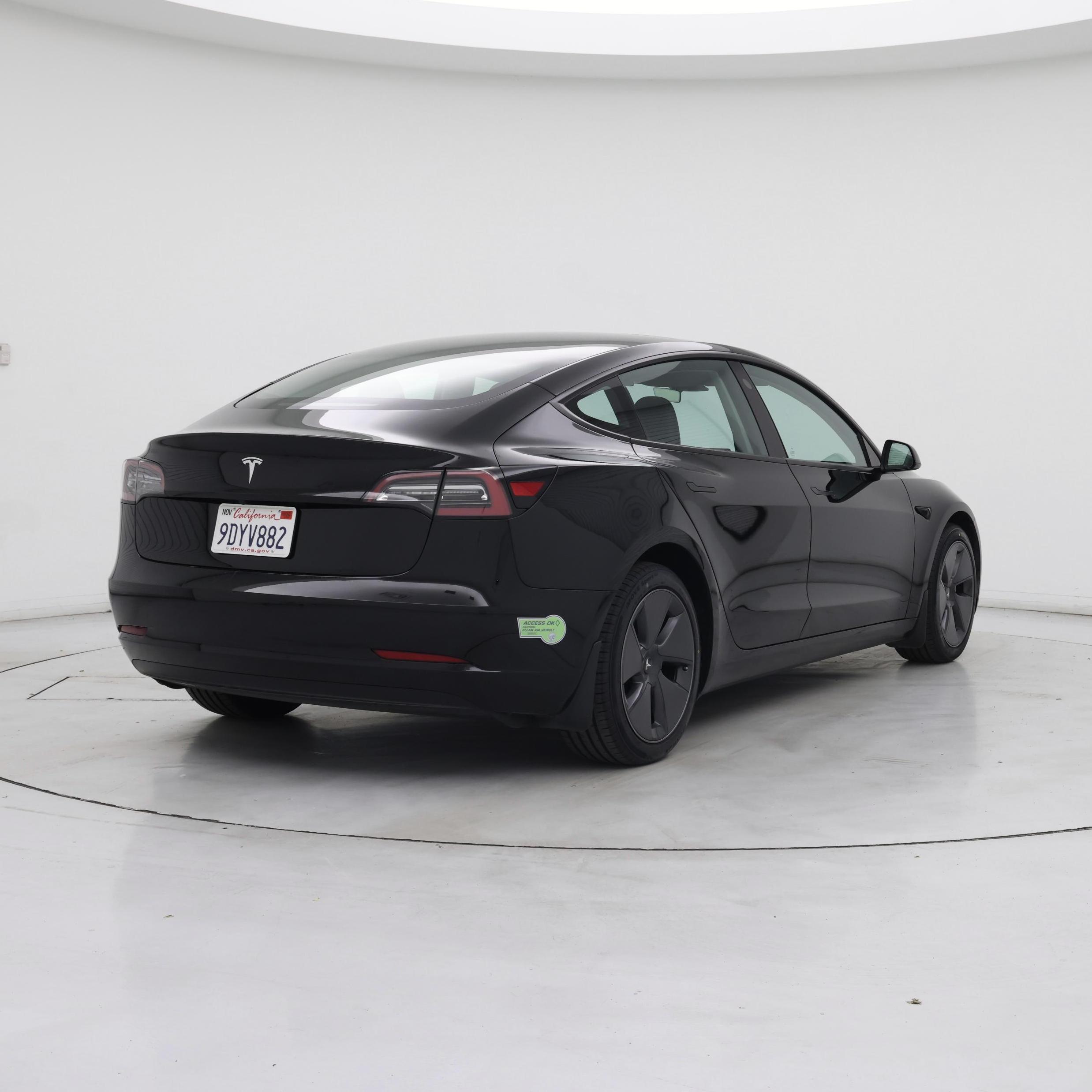 Thumbnail: 2023 Tesla Model 3 - 8