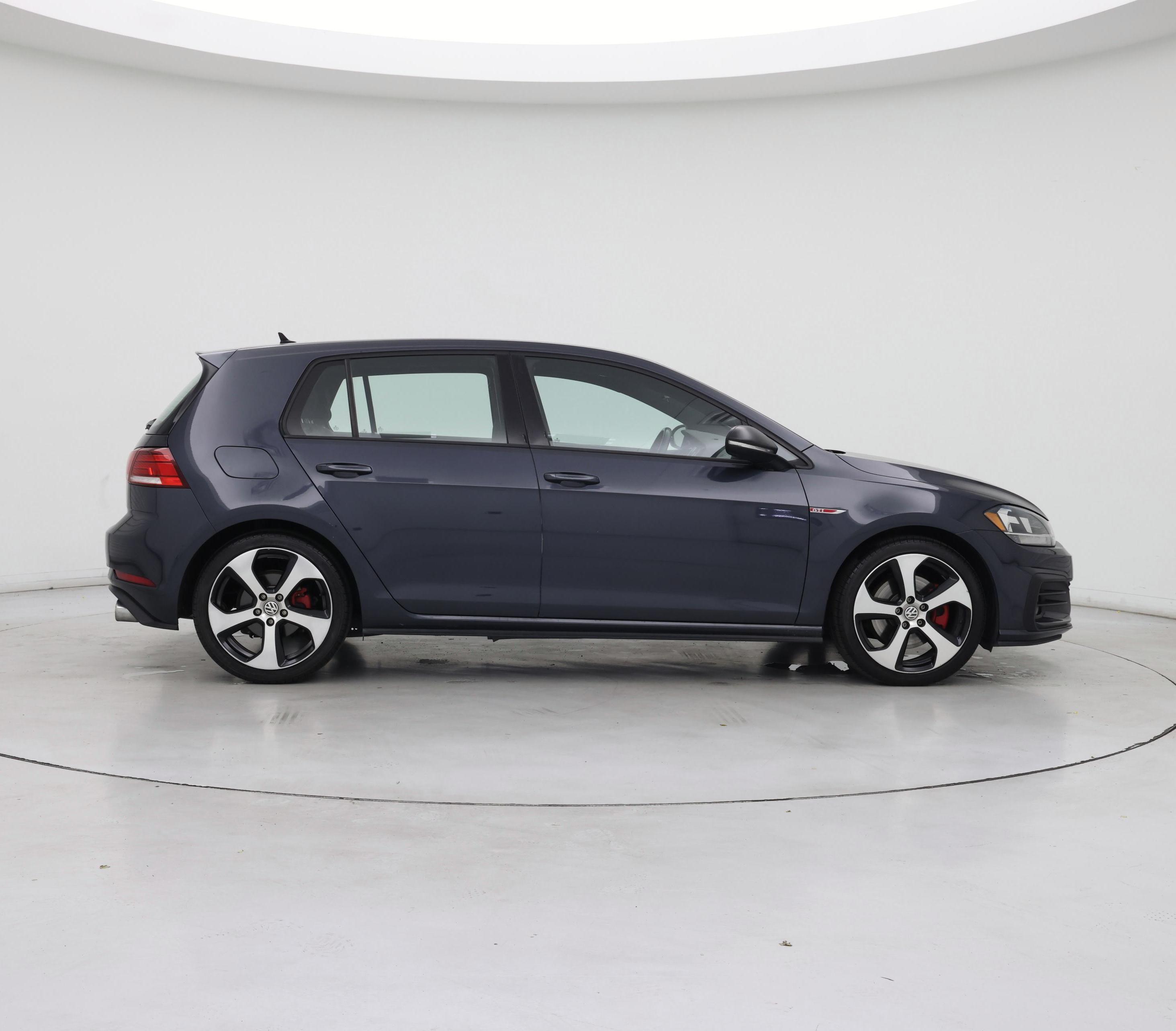 Thumbnail: 2018 Volkswagen Golf - 7