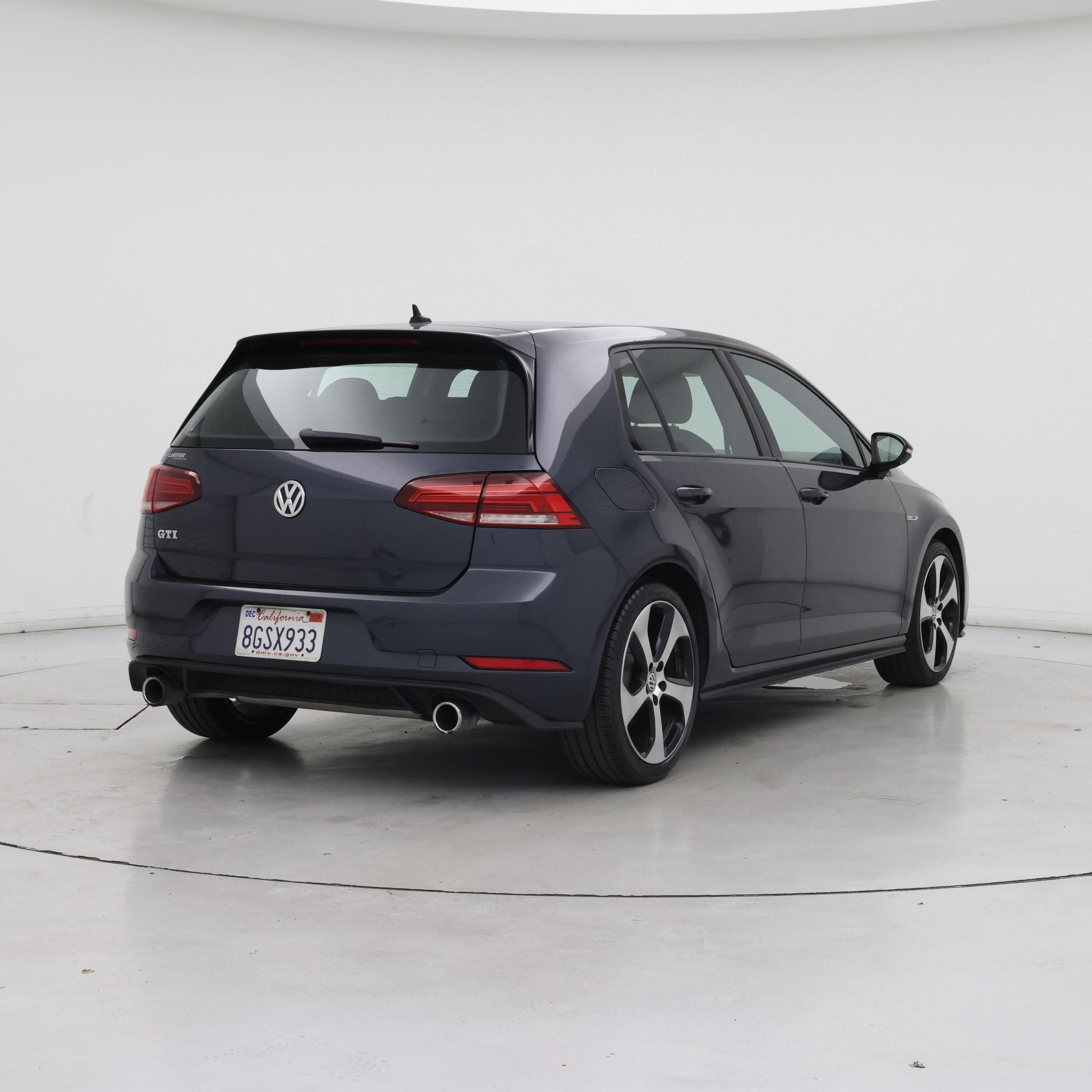 Thumbnail: 2018 Volkswagen Golf - 8