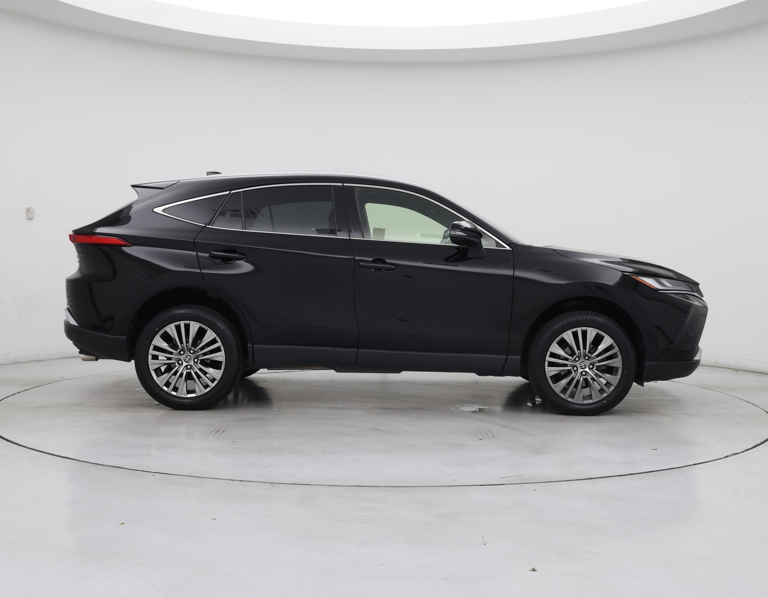 Thumbnail: 2022 Toyota Venza - 7
