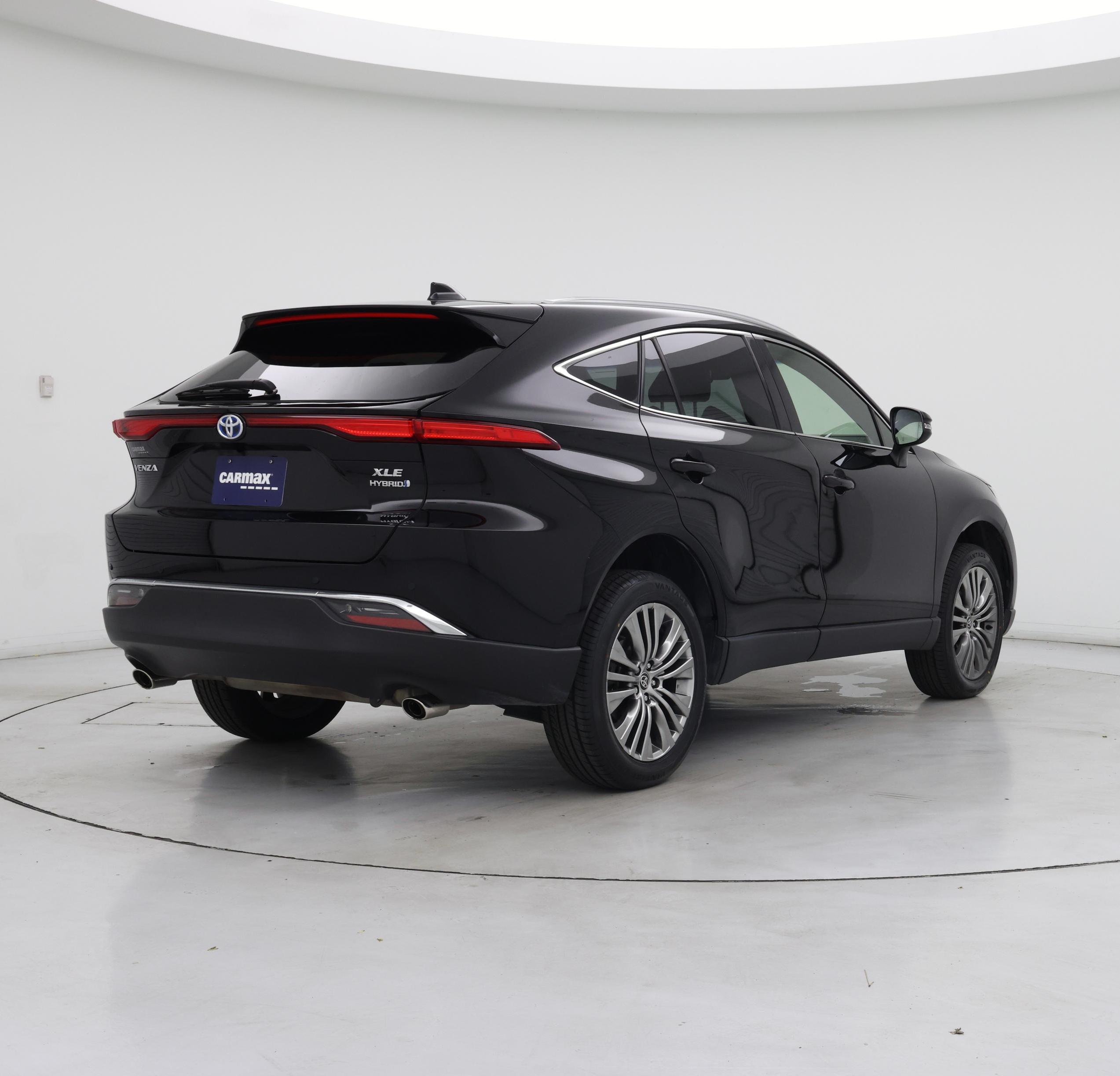Thumbnail: 2022 Toyota Venza - 8