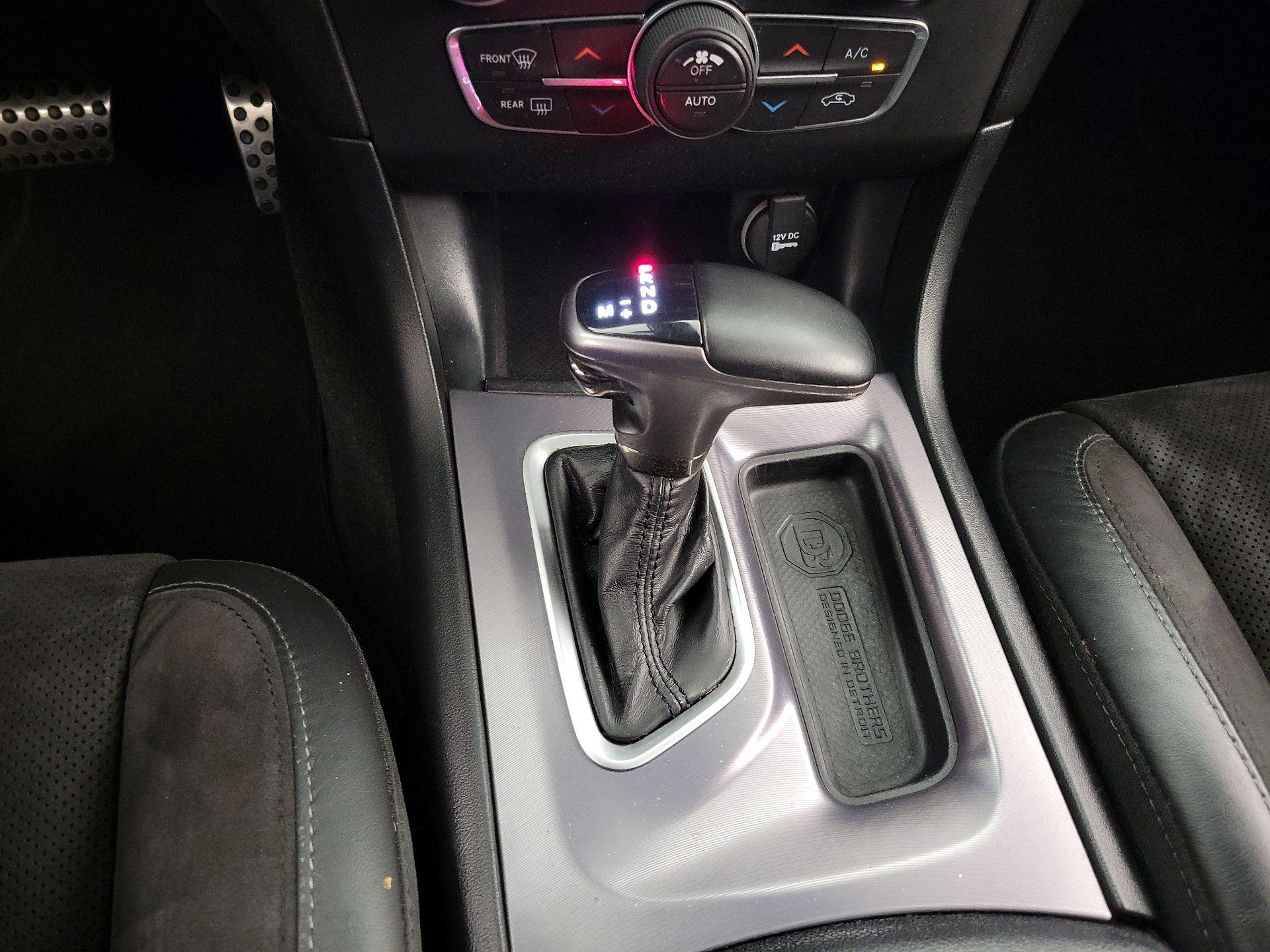 Thumbnail: 2020 Dodge Charger - 17