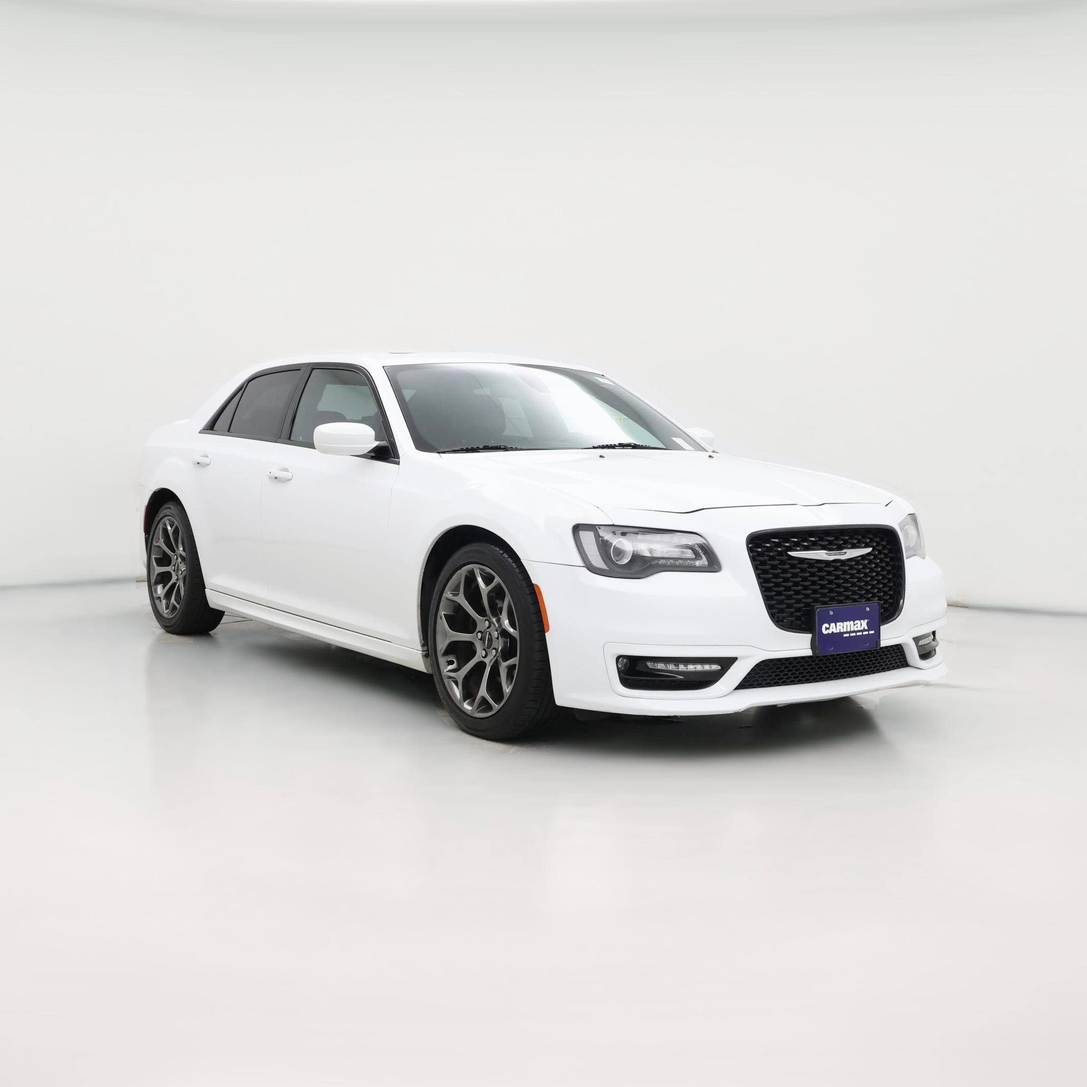 Thumbnail: 2017 Chrysler 300 - 1