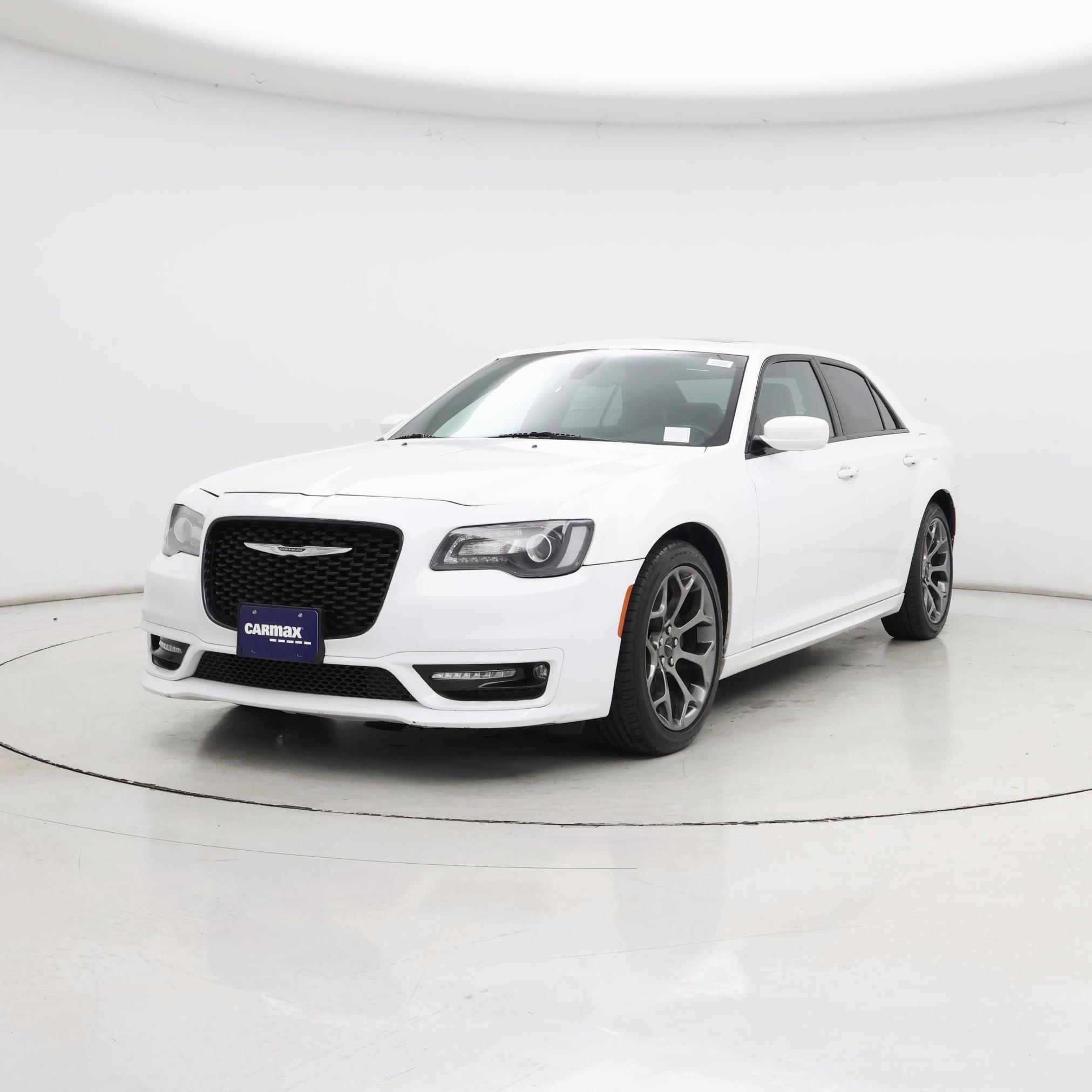 Thumbnail: 2017 Chrysler 300 - 4
