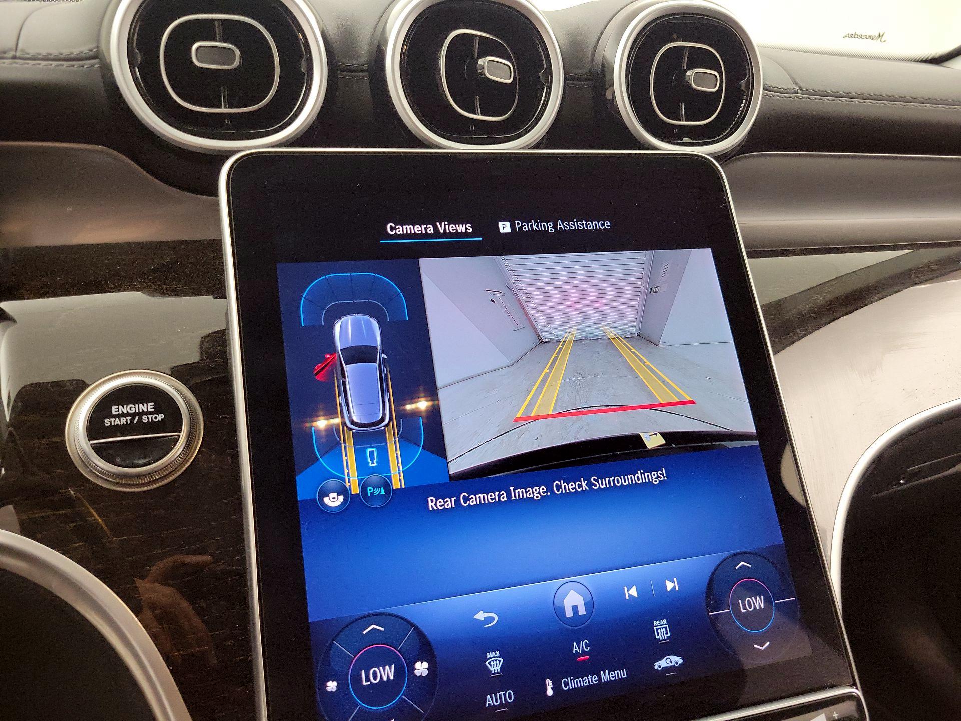 Thumbnail: 2025 Mercedes-Benz GLC - 15