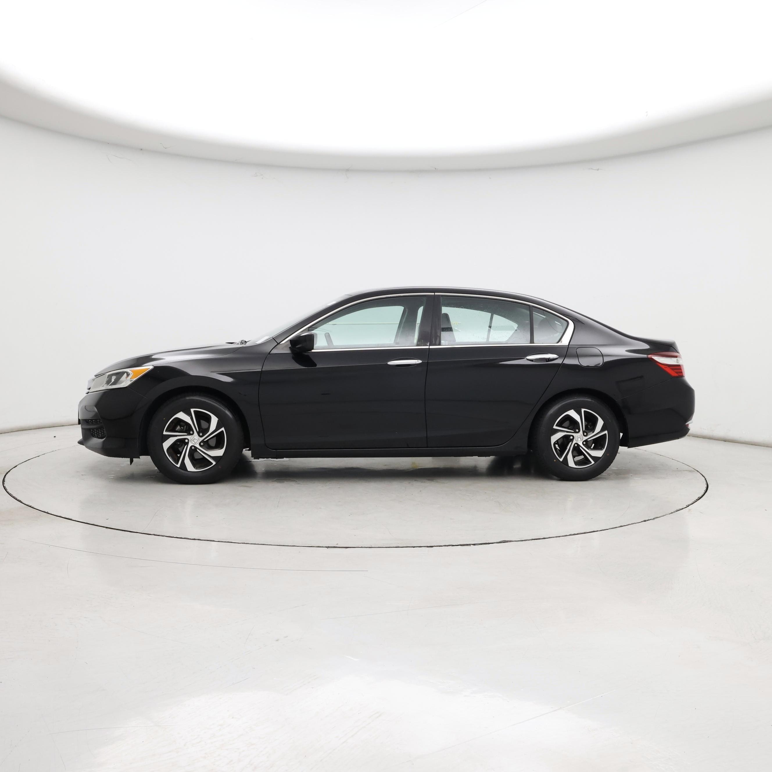 Thumbnail: 2017 Honda Accord - 3