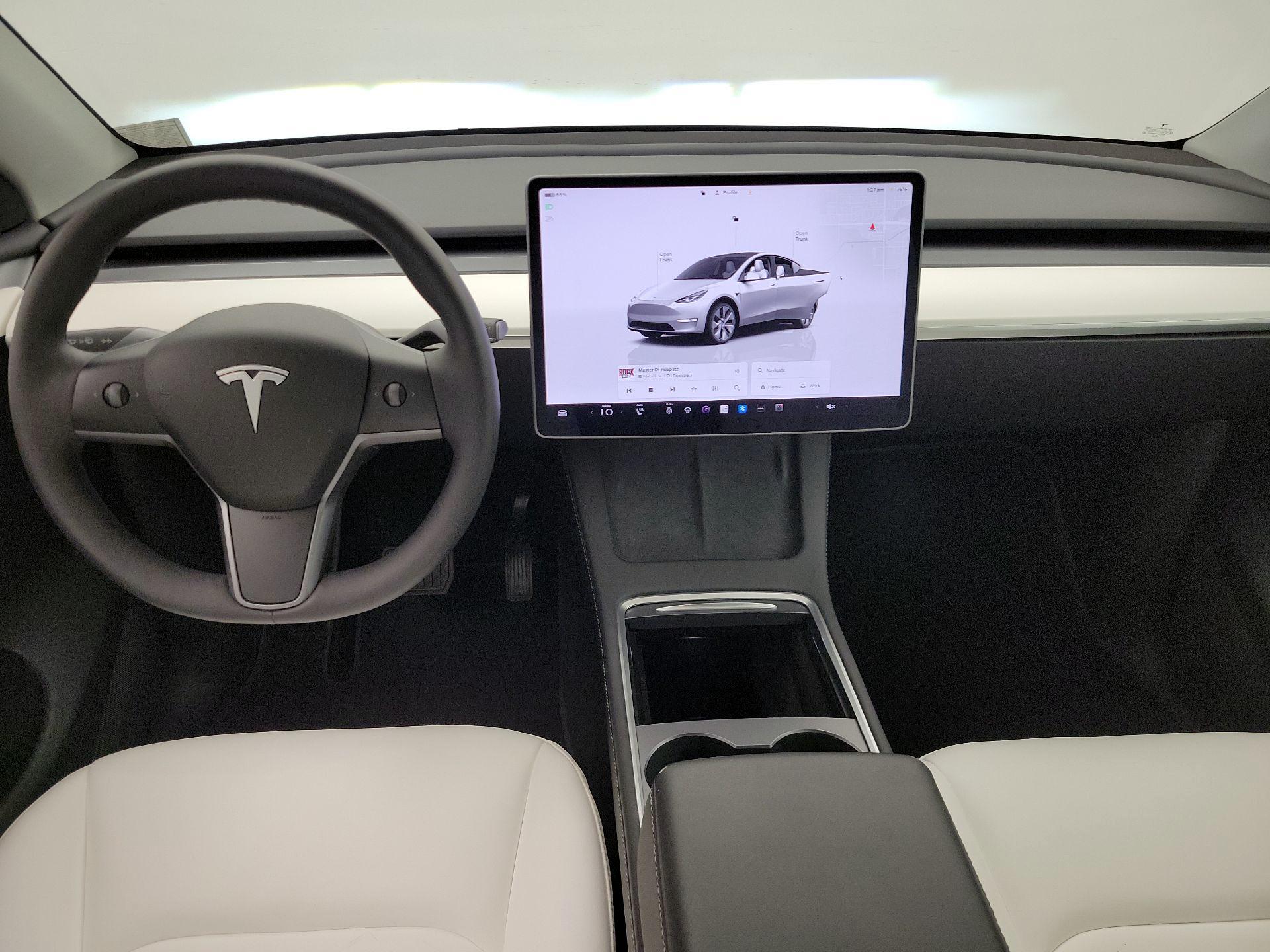 Thumbnail: 2023 Tesla Model Y - 9