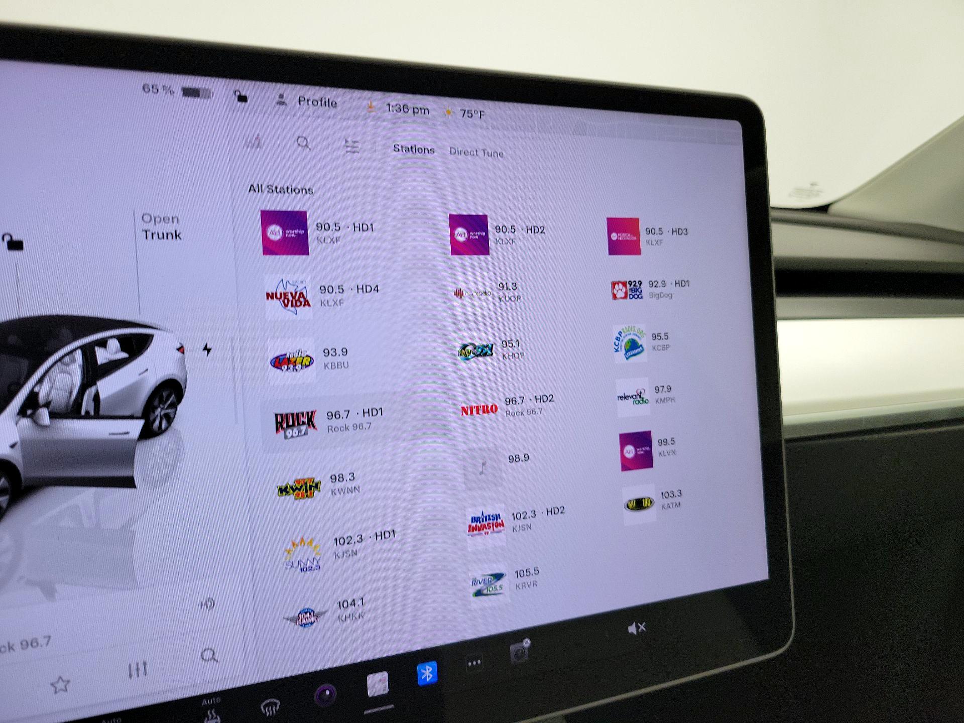 Thumbnail: 2023 Tesla Model Y - 15