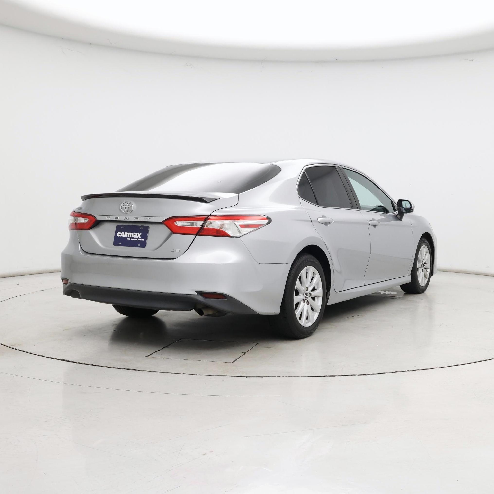 Thumbnail: 2018 Toyota Camry - 8