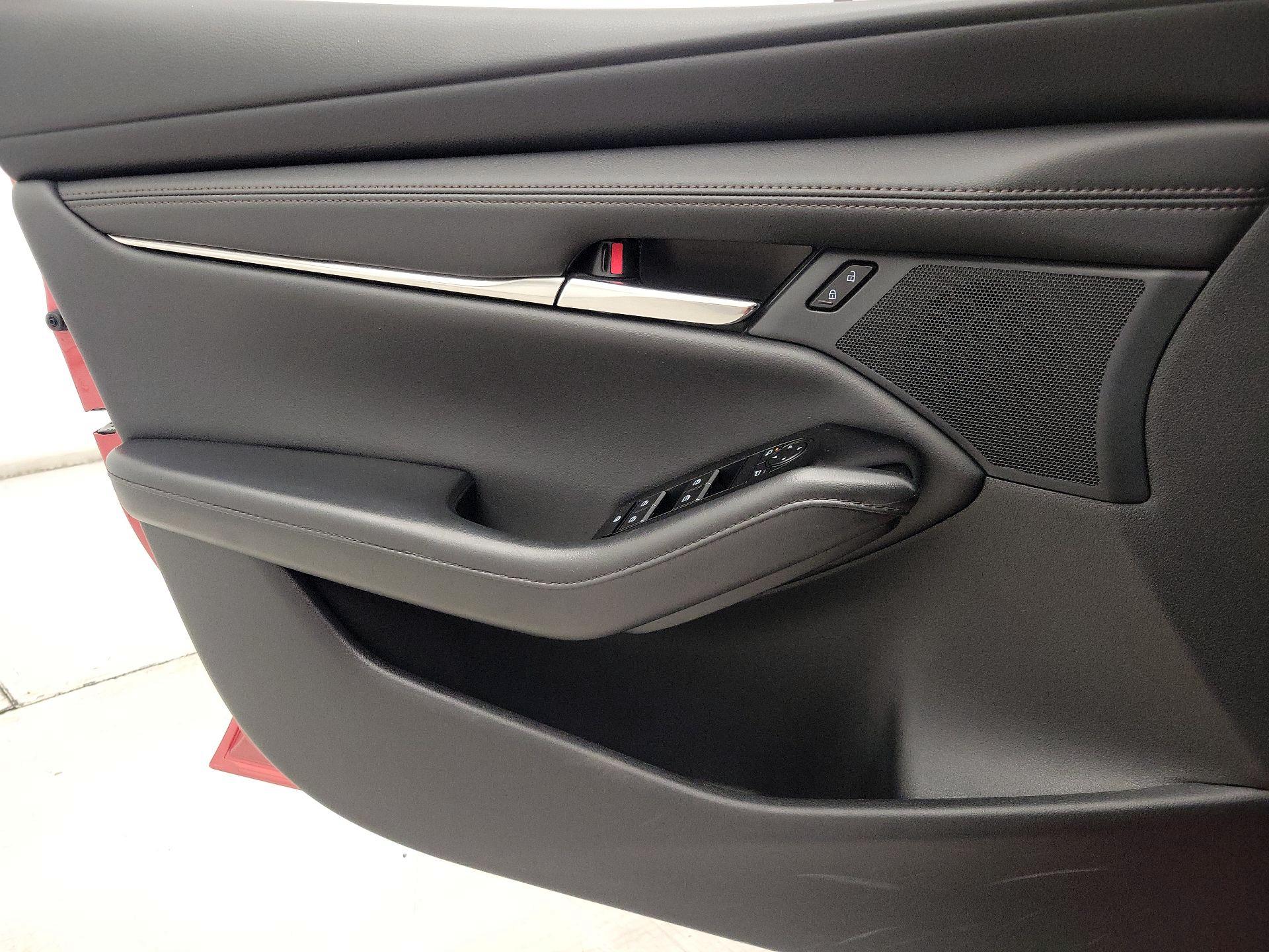 Thumbnail: 2025 Mazda Mazda3 - 12