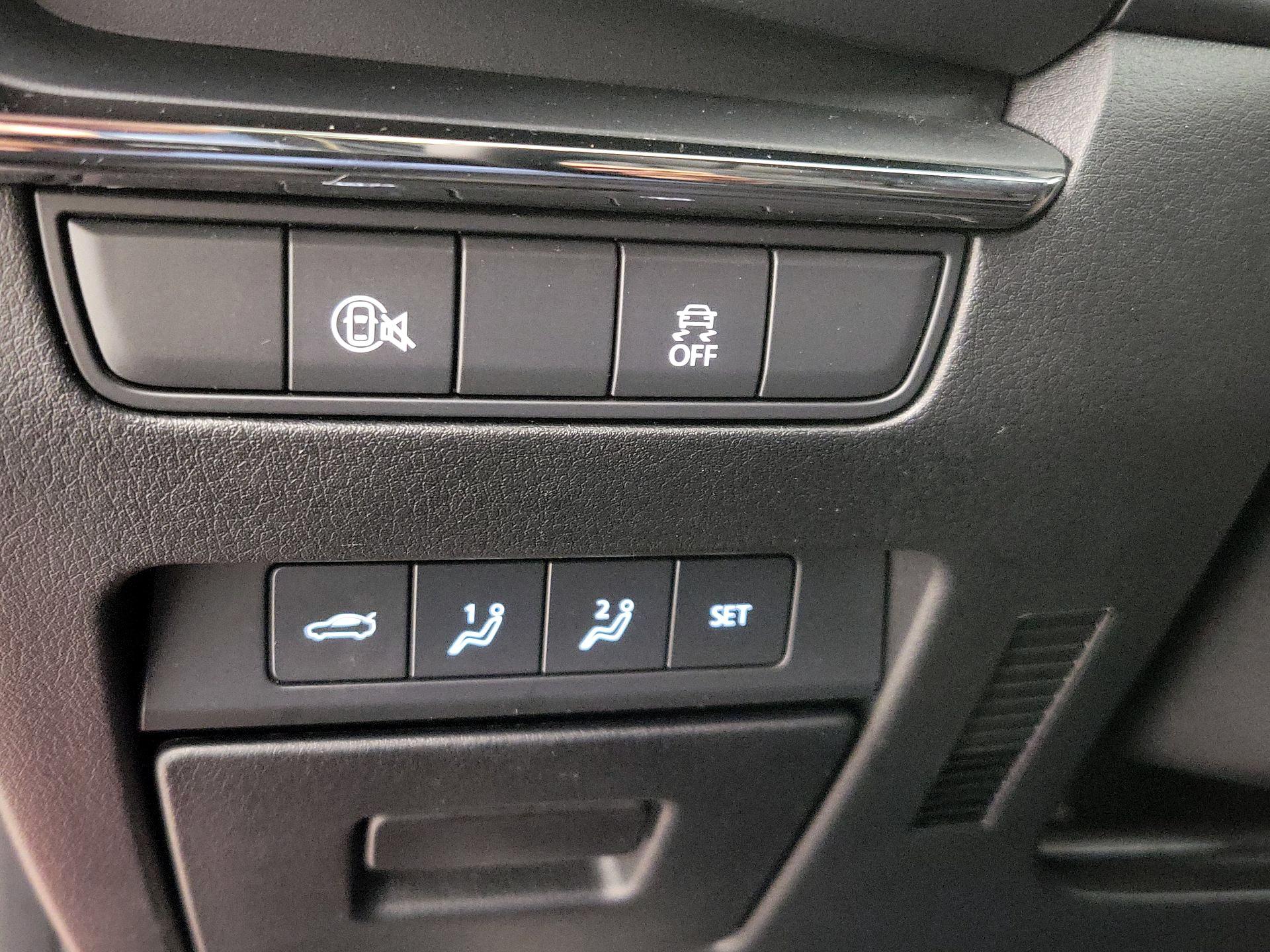 Thumbnail: 2025 Mazda Mazda3 - 13