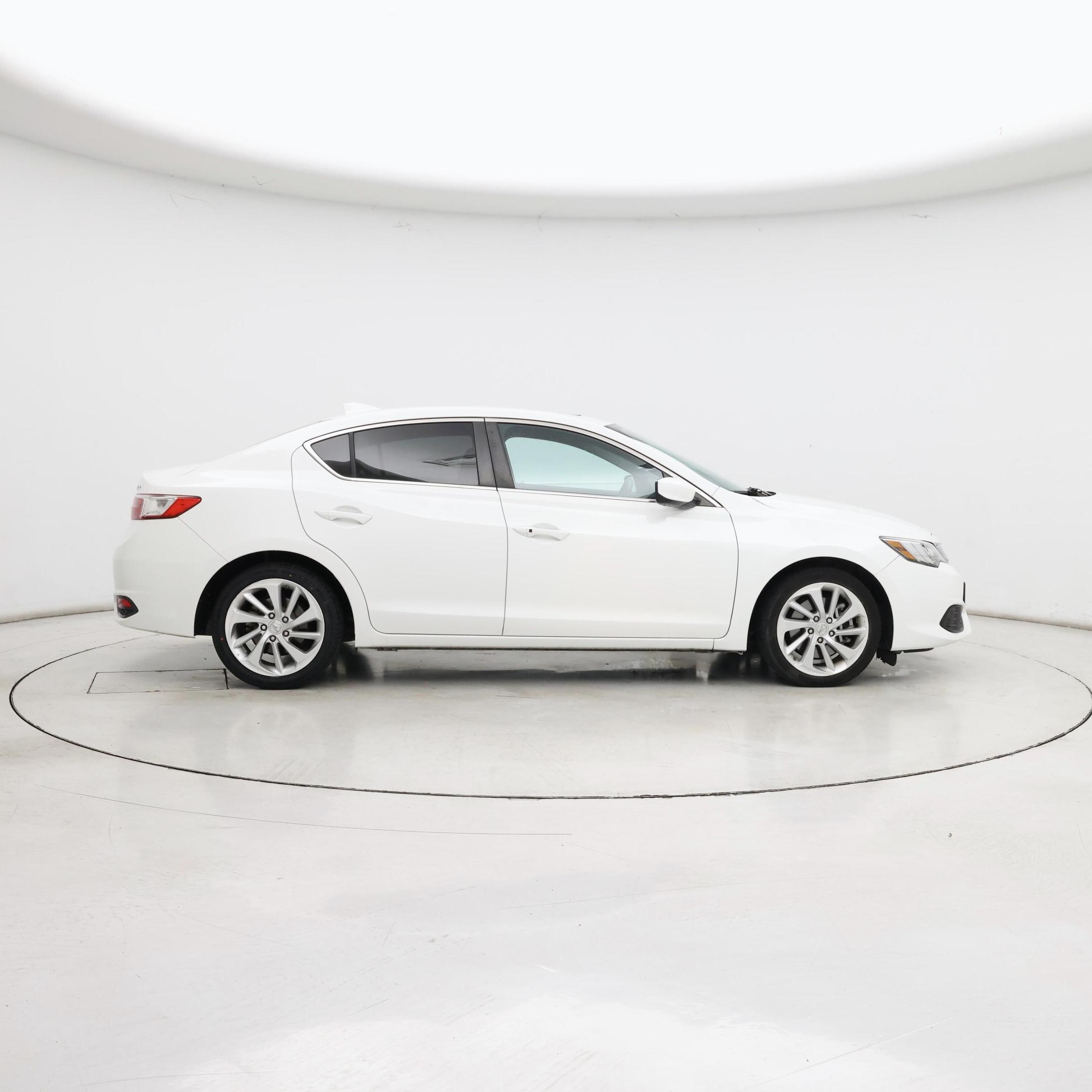 Thumbnail: 2018 Acura ILX - 7