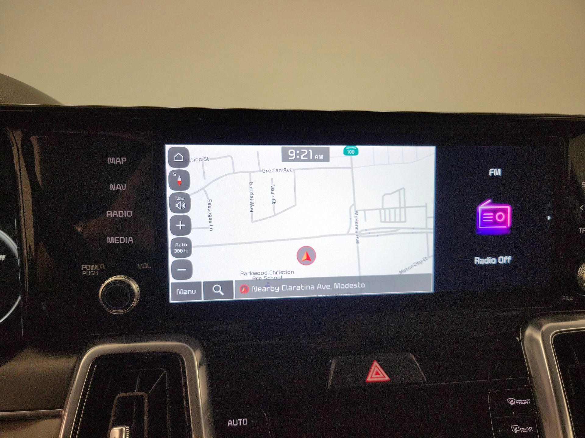 Thumbnail: 2023 Kia Sorento - 14