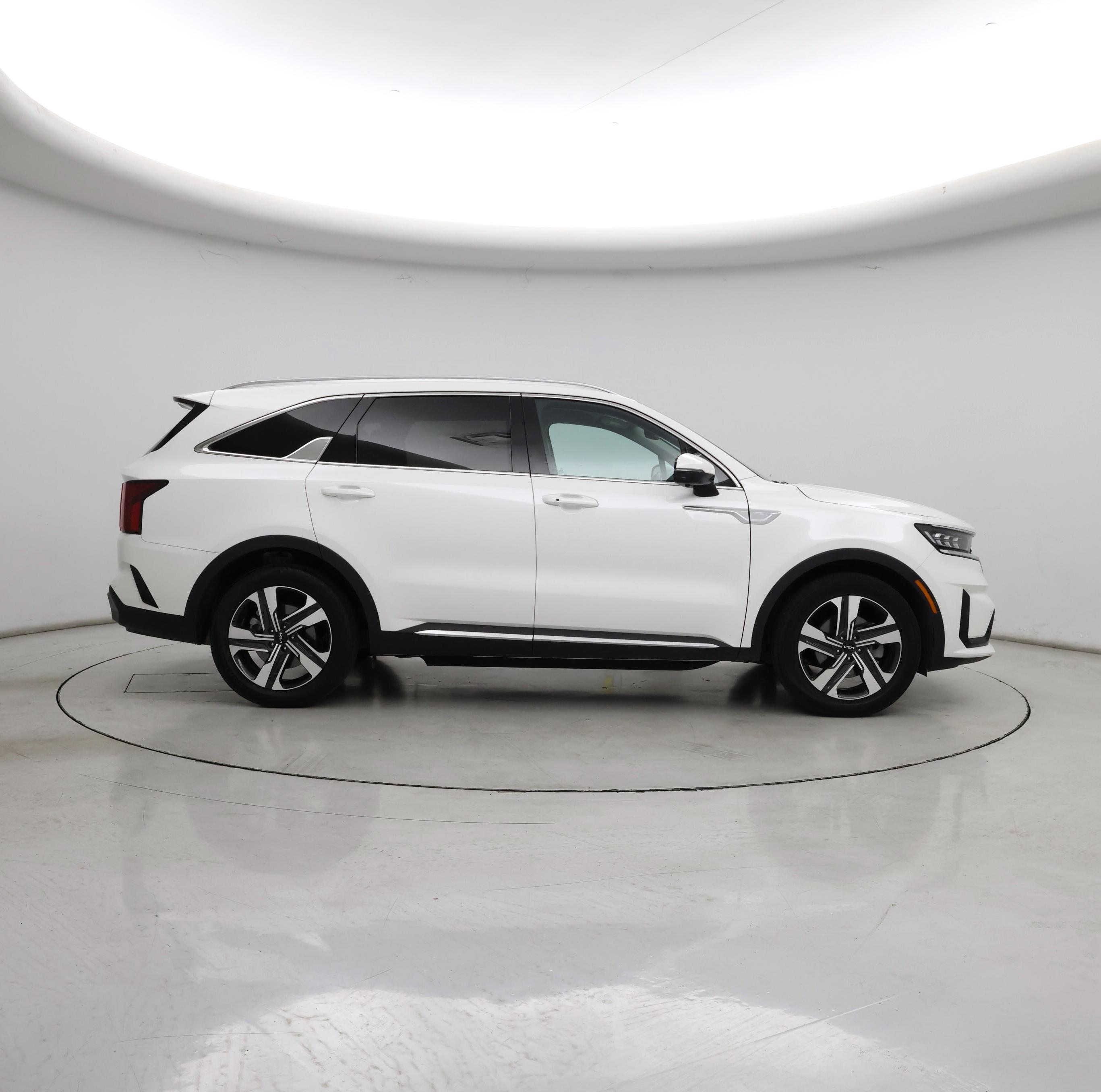 Thumbnail: 2023 Kia Sorento - 7