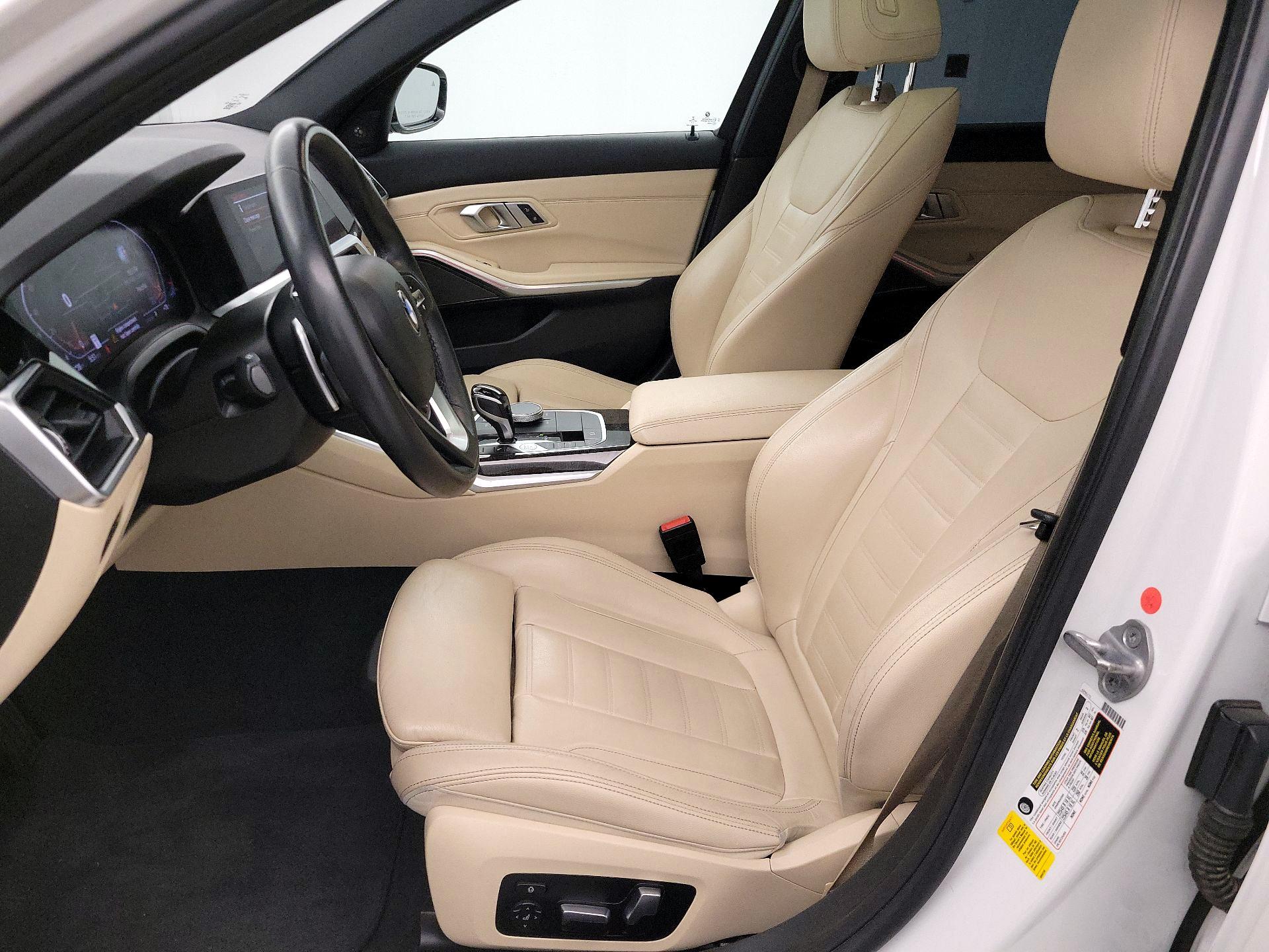 Thumbnail: 2020 BMW 3 Series - 11