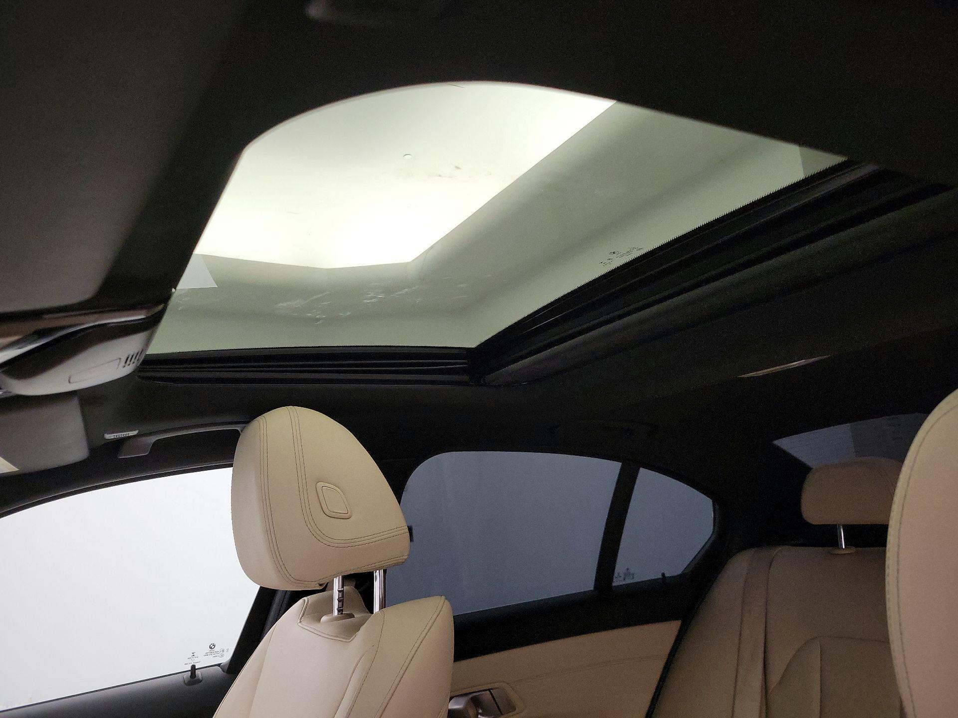 Thumbnail: 2020 BMW 3 Series - 20