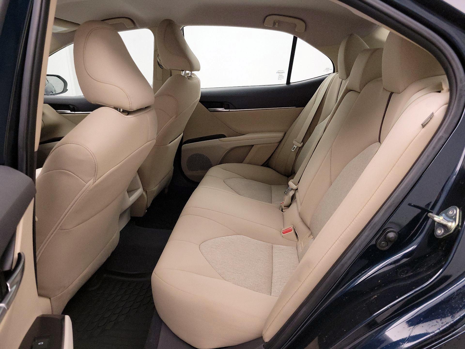 Thumbnail: 2020 Toyota Camry - 19