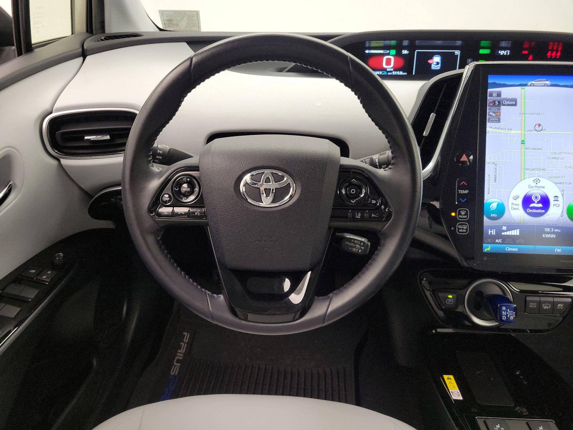 Thumbnail: 2021 Toyota Prius Prime - 10