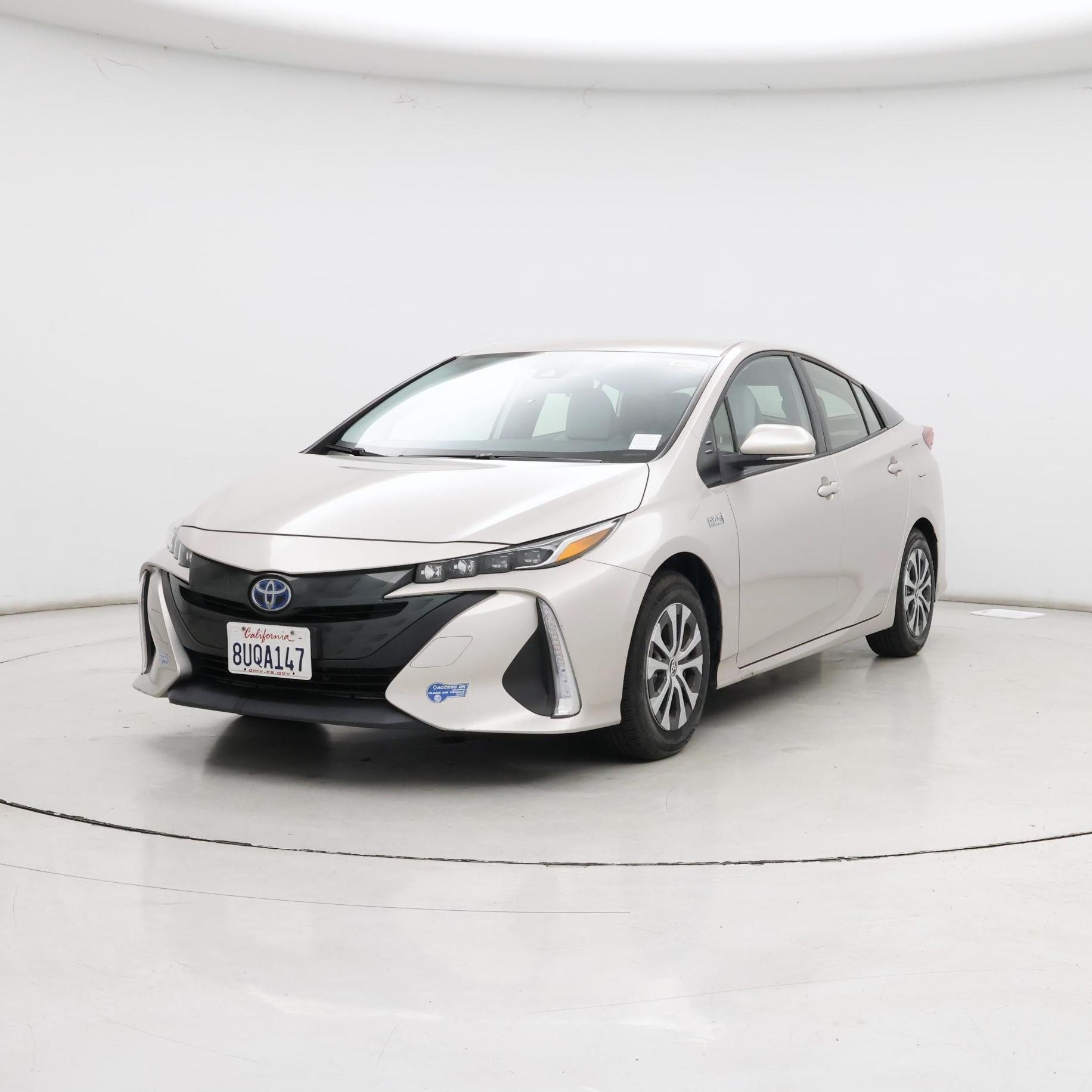 Thumbnail: 2021 Toyota Prius Prime - 4
