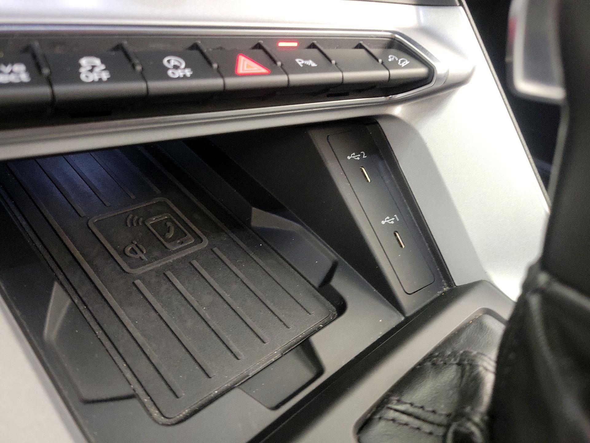 Thumbnail: 2024 Audi Q3 - 18