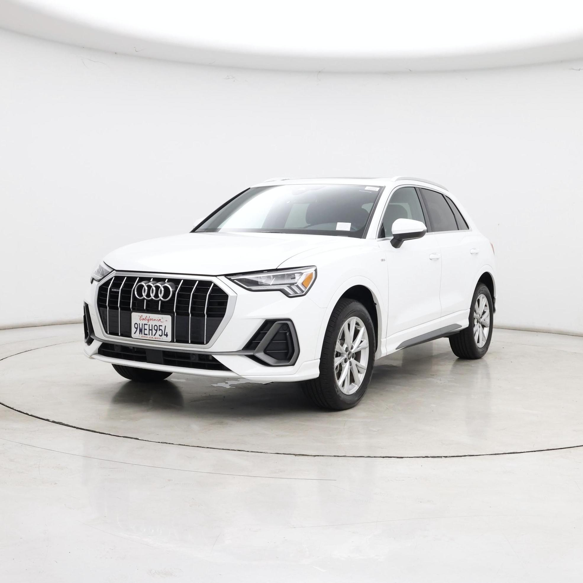 Thumbnail: 2024 Audi Q3 - 4