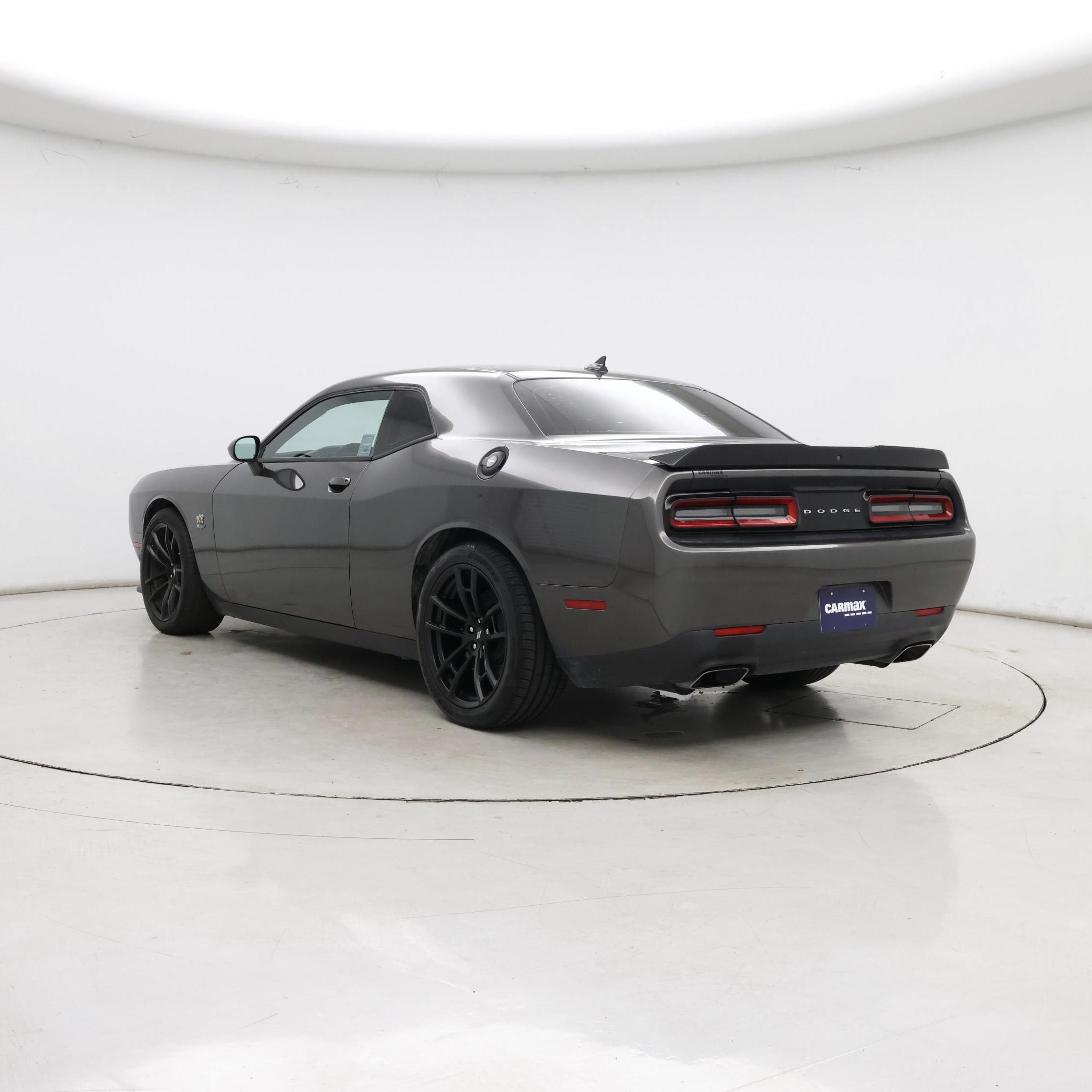 Thumbnail: 2022 Dodge Challenger - 2